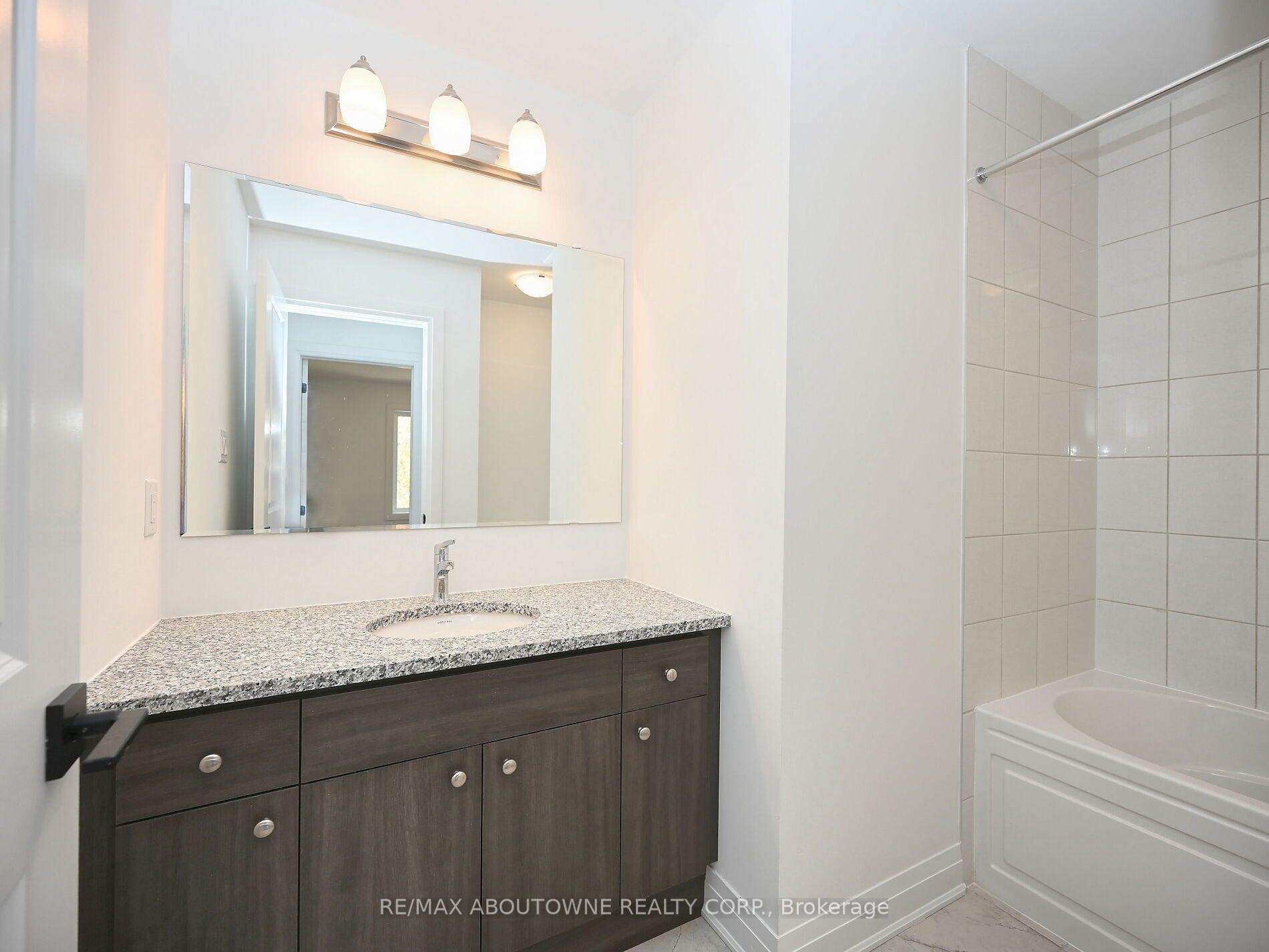 Photo 35 of 4088 Kadic Terrace, Mississauga, Churchill Meadows — HOMEH