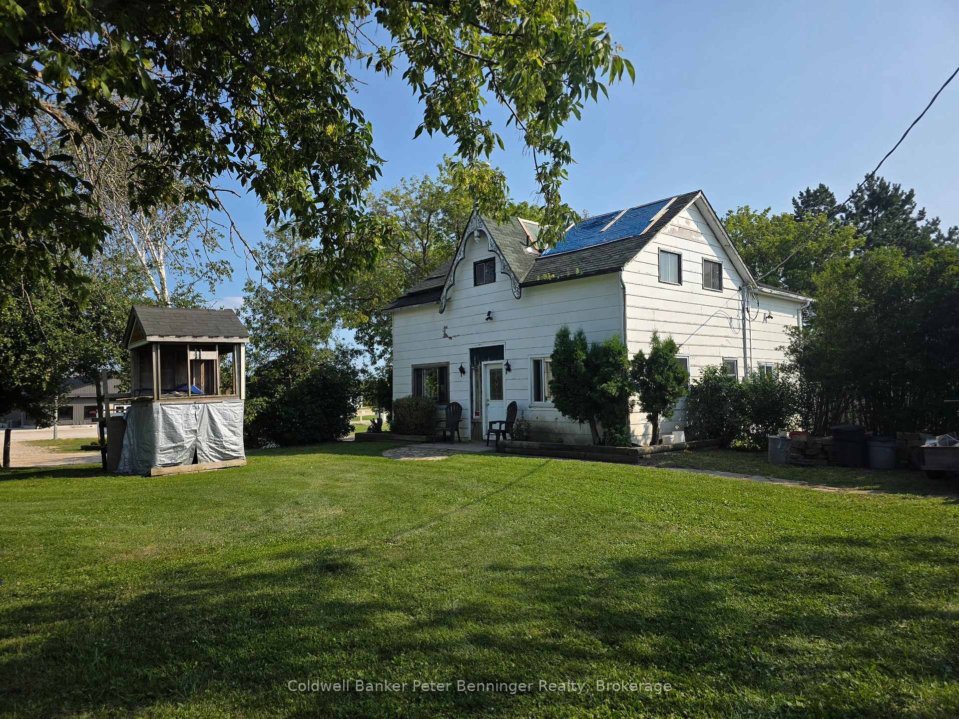Front of 2867 Bruce Road 15