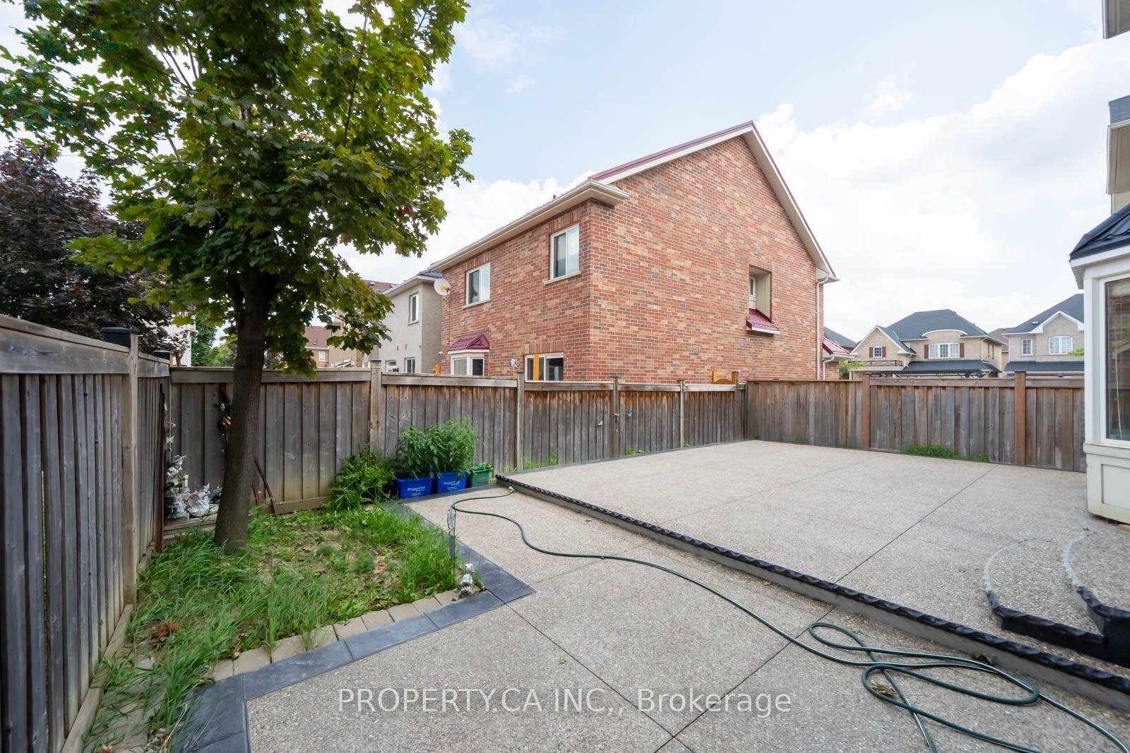 Photo 28 of 3 Shortreed Grove, Brampton, Sandringham-Wellington — HOMEH