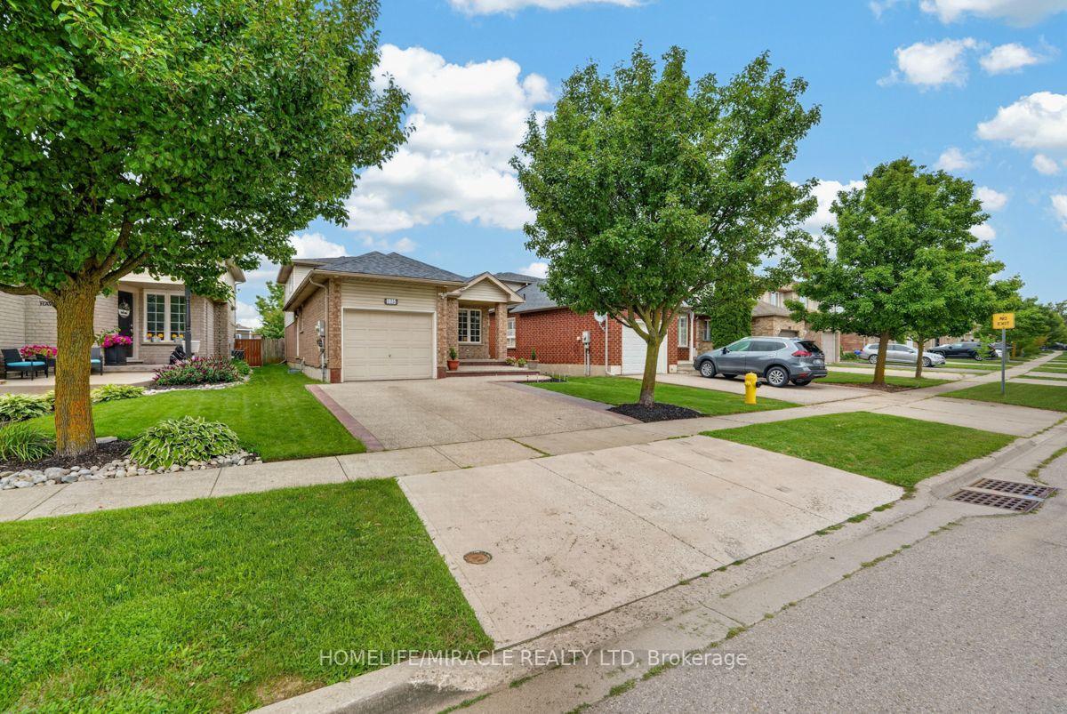 Photo 2 of 125 Hawkins Drive, Cambridge, Fiddlesticks — HOMEH