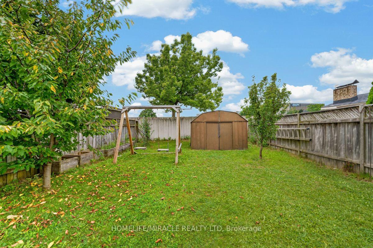 Photo 39 of 125 Hawkins Drive, Cambridge, Fiddlesticks — HOMEH