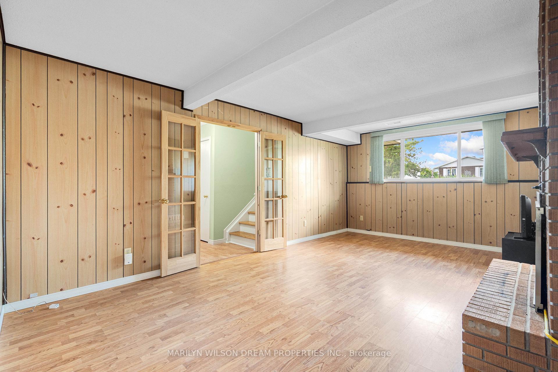 Photo 24 of 20 Coolbrook Crescent, Ottawa, Munster — HOMEH
