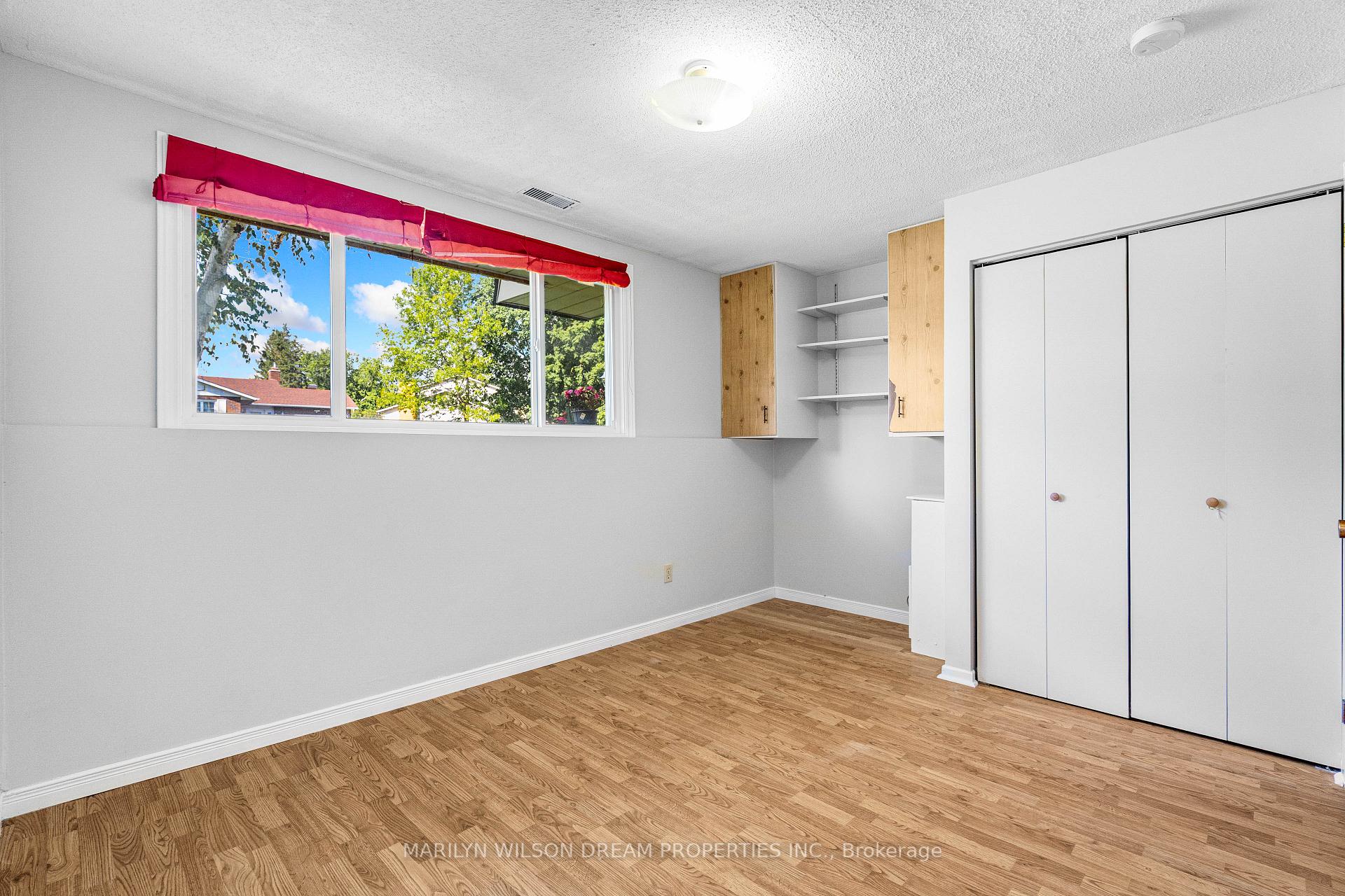 Photo 25 of 20 Coolbrook Crescent, Ottawa, Munster — HOMEH