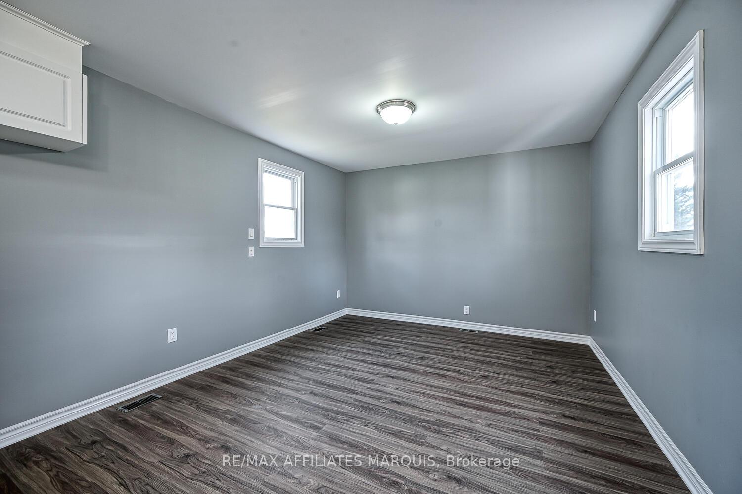 Photo 8 of 418 Nicole Street, Smiths Falls, Smiths Falls — HOMEH
