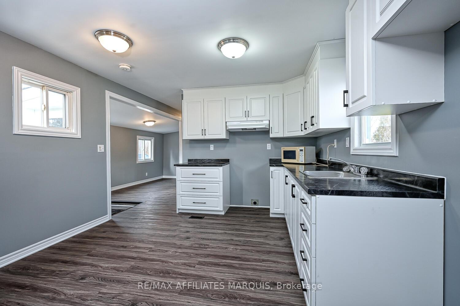 Photo 12 of 418 Nicole Street, Smiths Falls, Smiths Falls — HOMEH