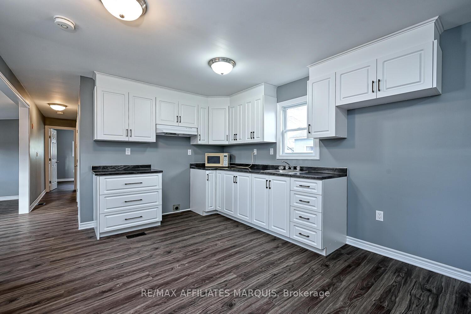 Photo 13 of 418 Nicole Street, Smiths Falls, Smiths Falls — HOMEH