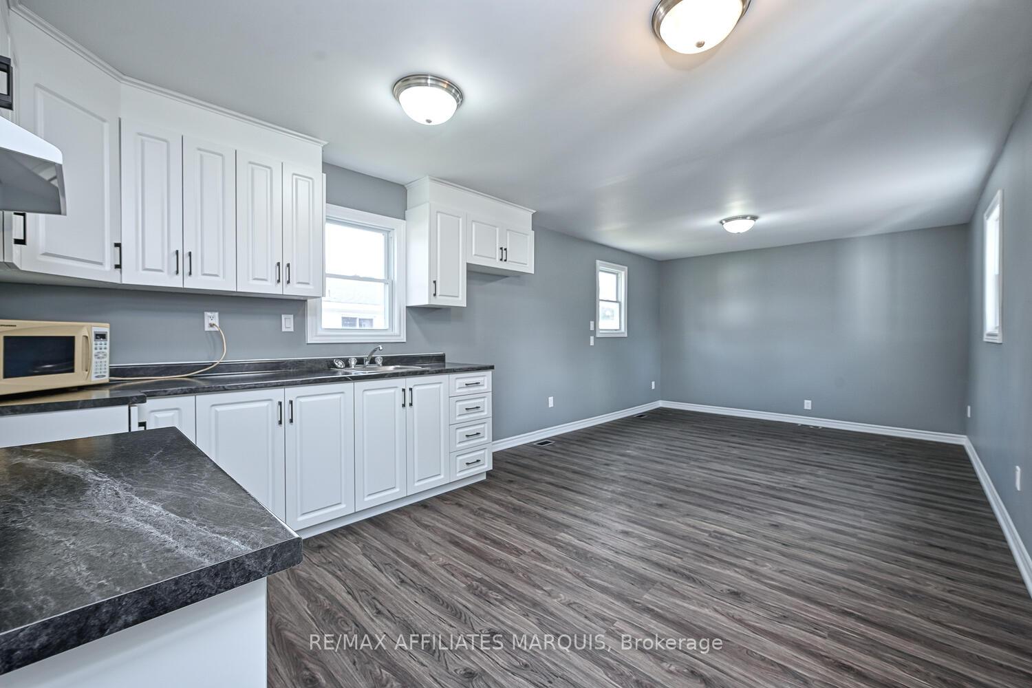 Photo 15 of 418 Nicole Street, Smiths Falls, Smiths Falls — HOMEH