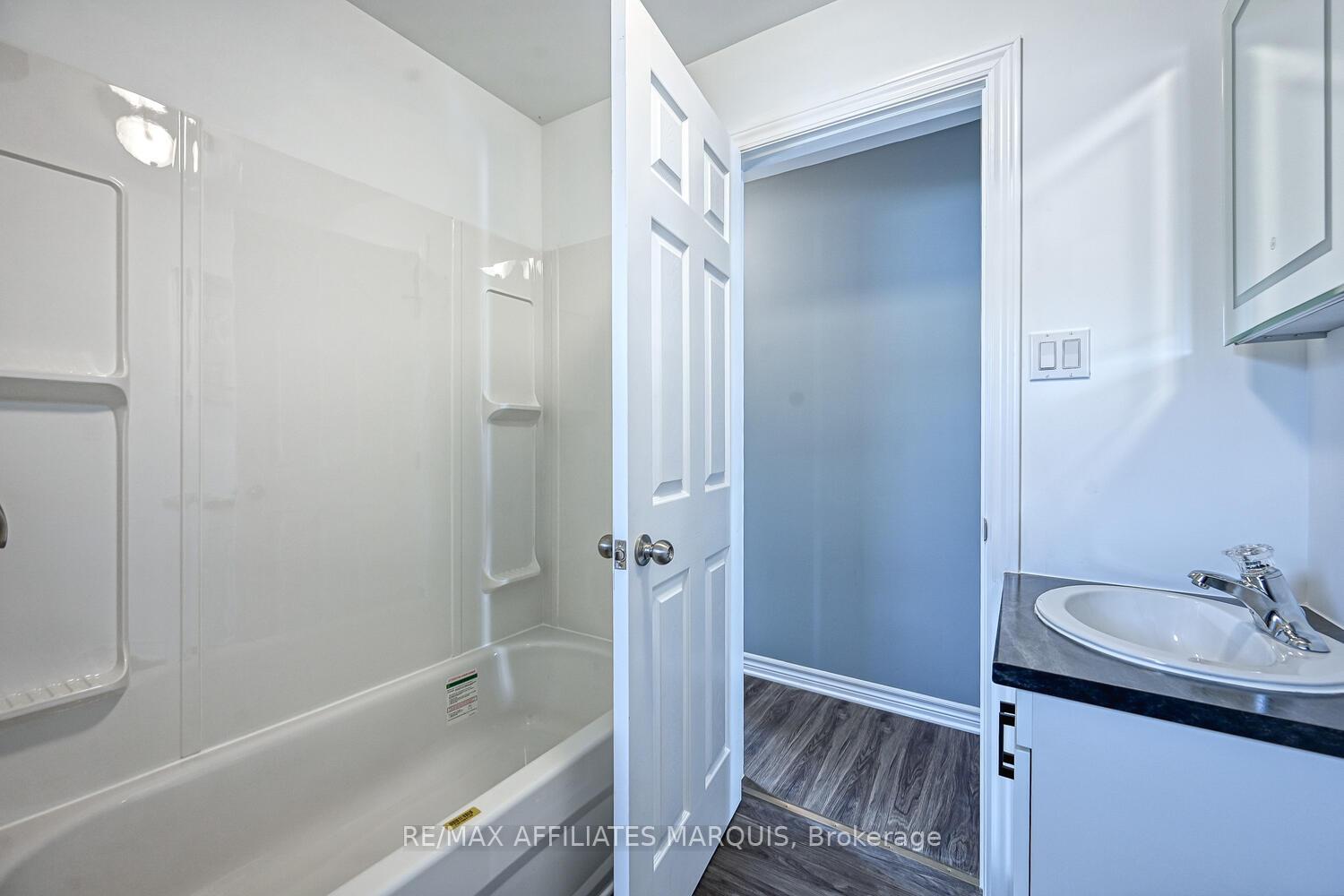 Photo 25 of 418 Nicole Street, Smiths Falls, Smiths Falls — HOMEH