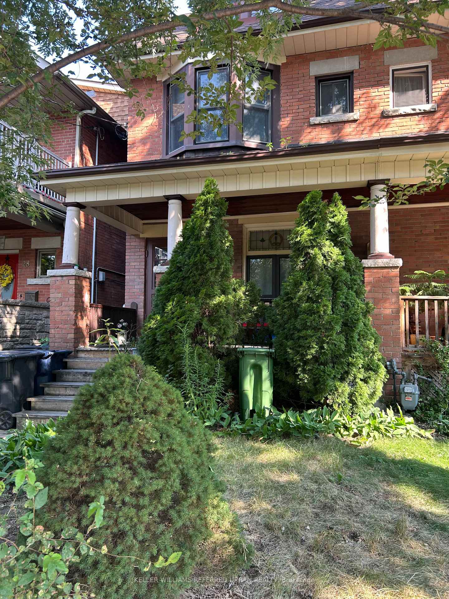 Photo 2 of Unit Lower, 26 Indian Trail, Toronto, High Park-Swansea — HOMEH