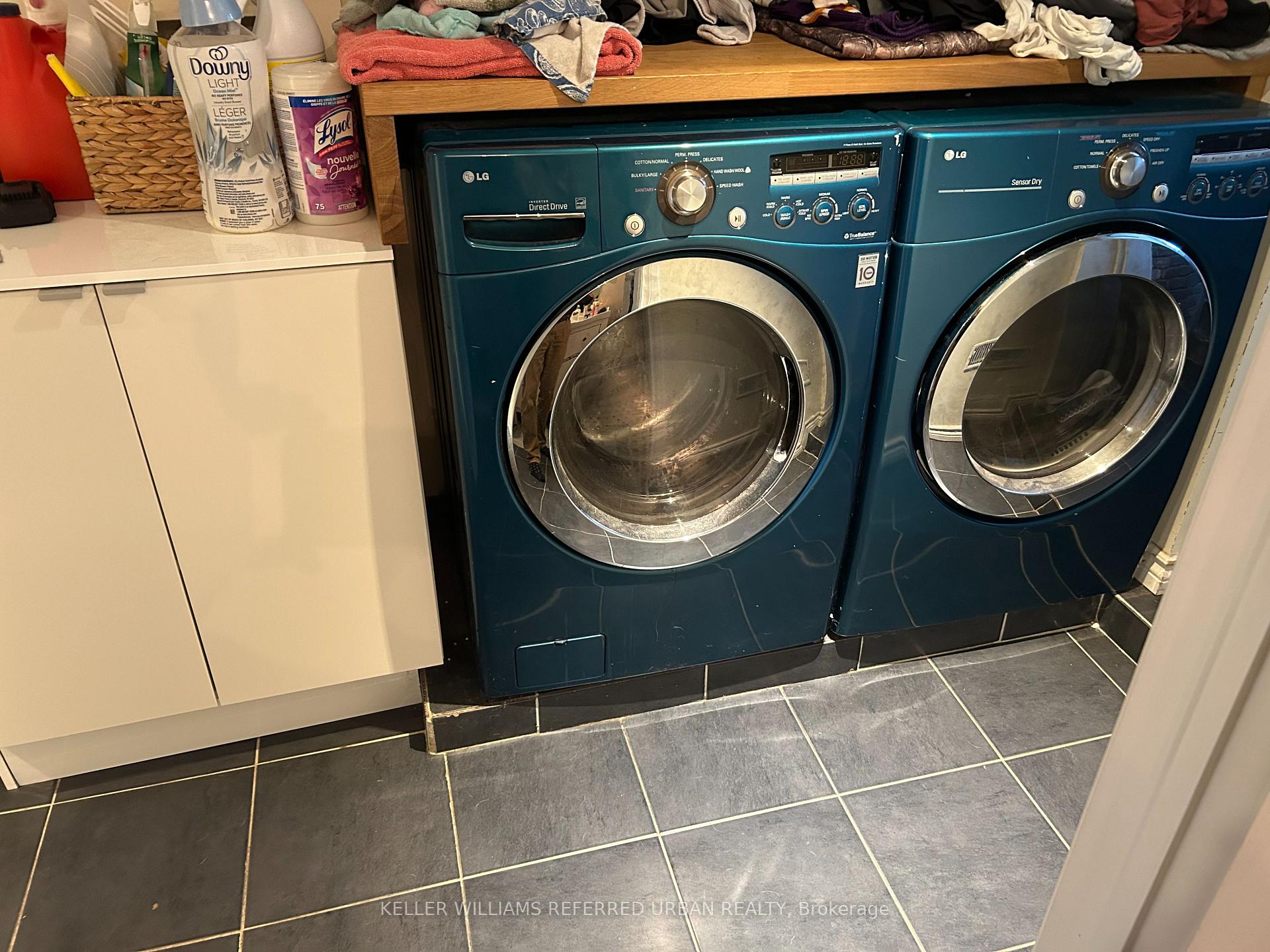 Photo 13 of Unit Lower, 26 Indian Trail, Toronto, High Park-Swansea — HOMEH