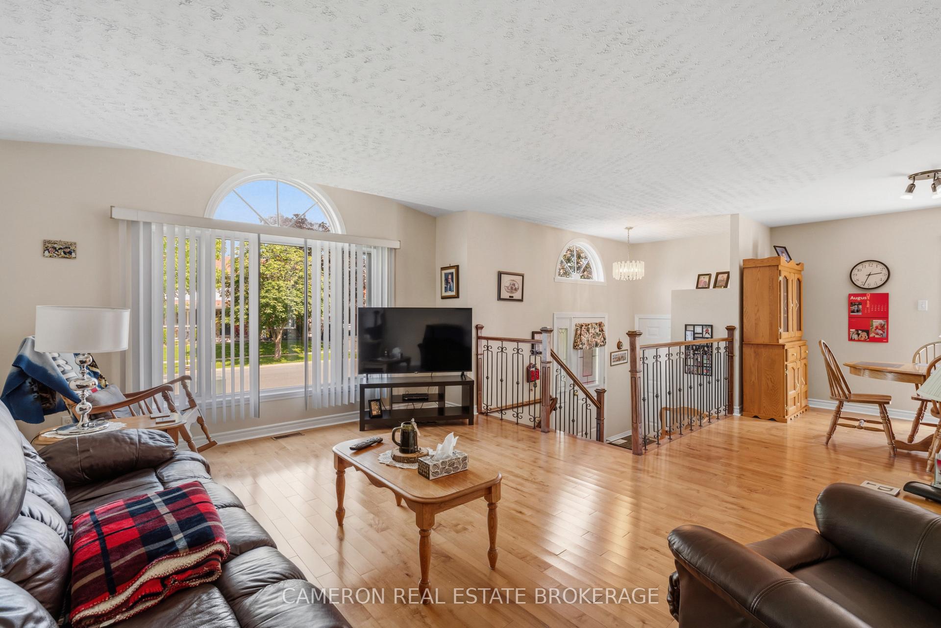Photo 6 of 533 Jase Street, Cornwall, Cornwall — HOMEH