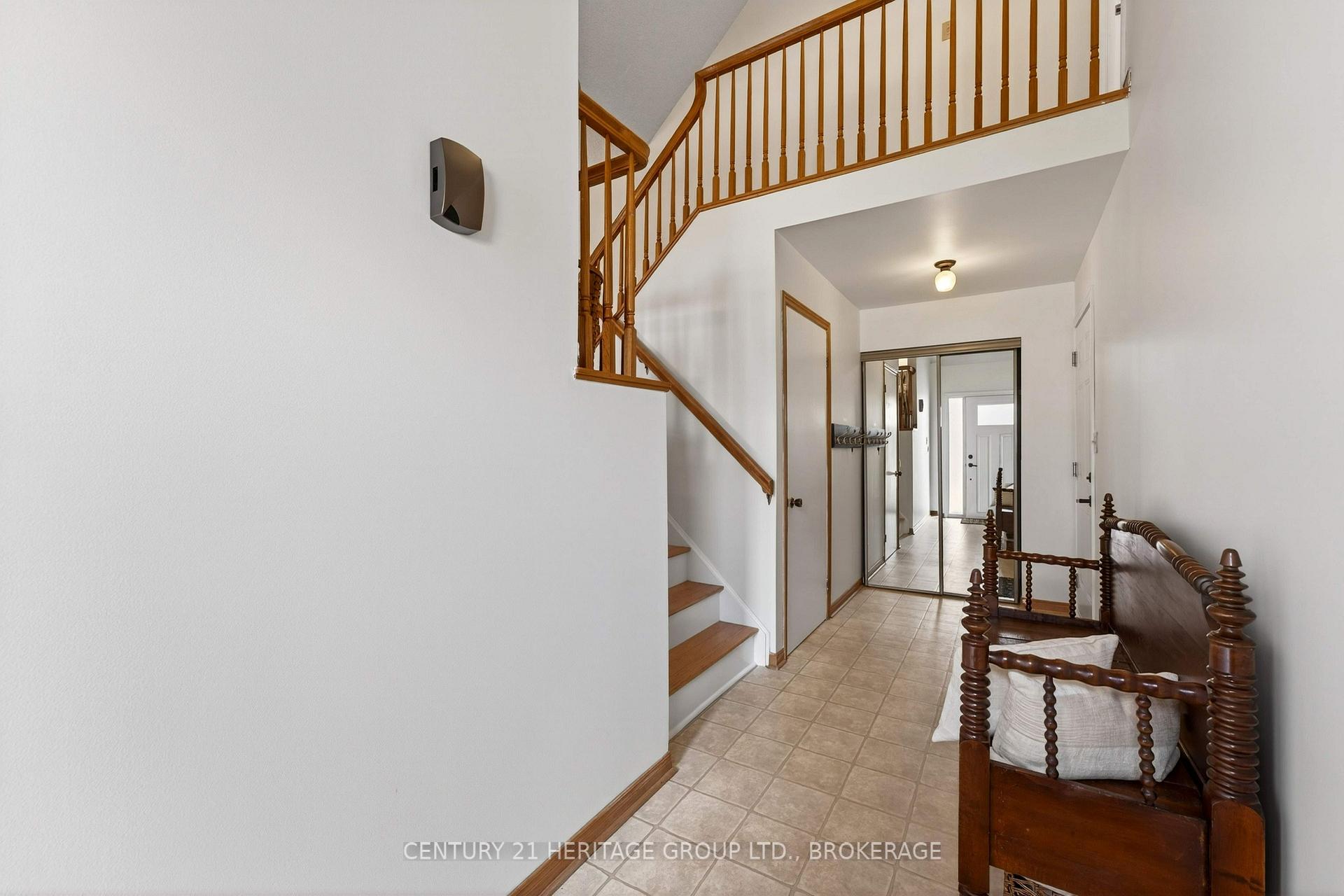 Photo 11 of 23 Old Oak Road, Kingston, Central City West — HOMEH
