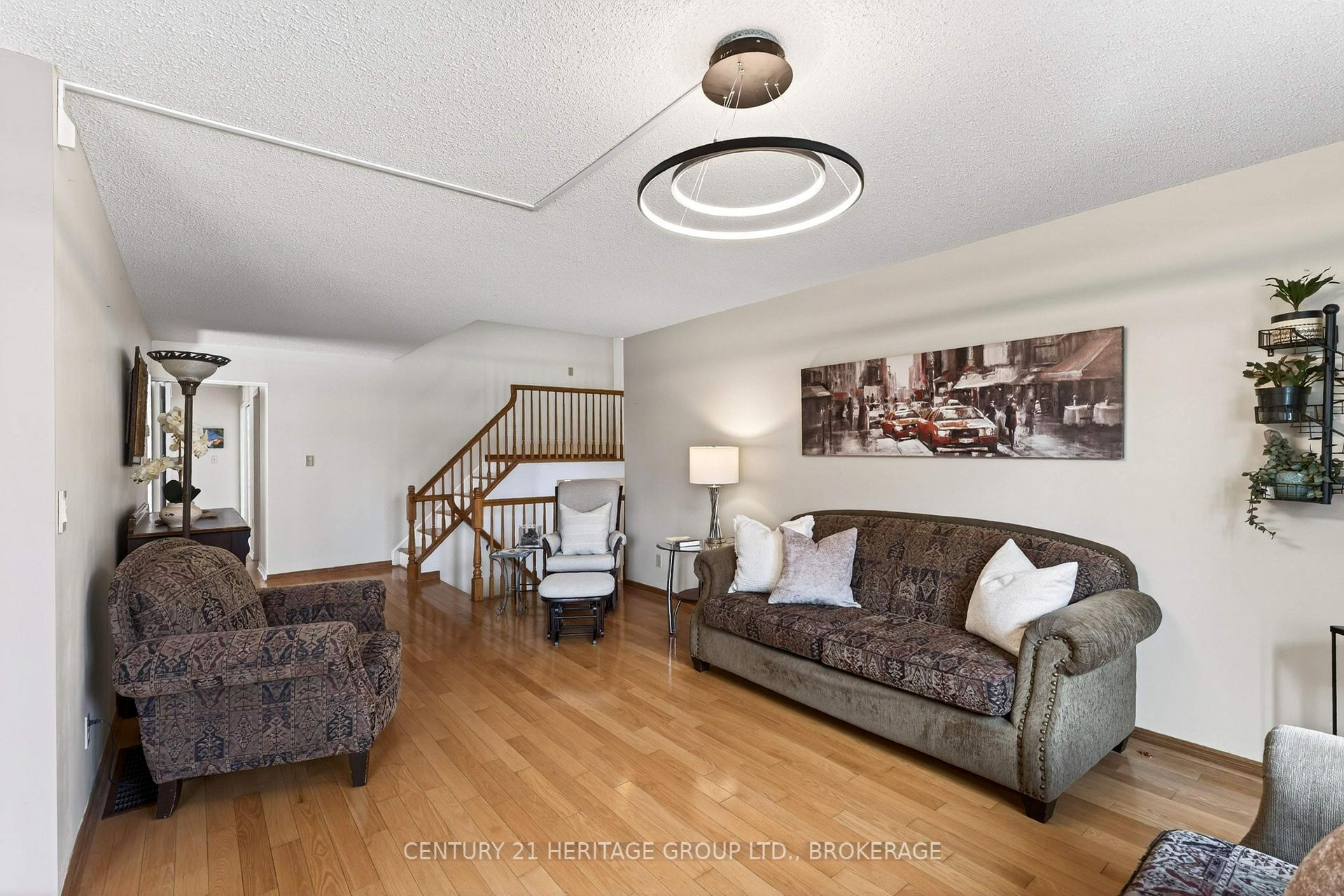Photo 14 of 23 Old Oak Road, Kingston, Central City West — HOMEH