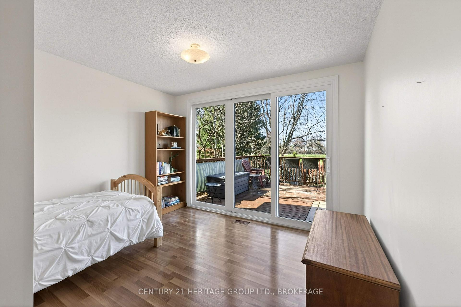 Photo 28 of 23 Old Oak Road, Kingston, Central City West — HOMEH
