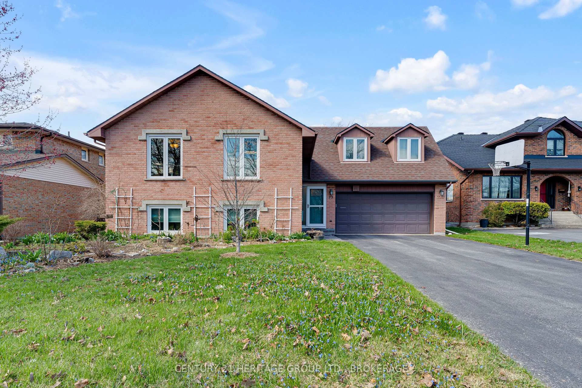 Photo 3 of 23 Old Oak Road, Kingston, Central City West — HOMEH
