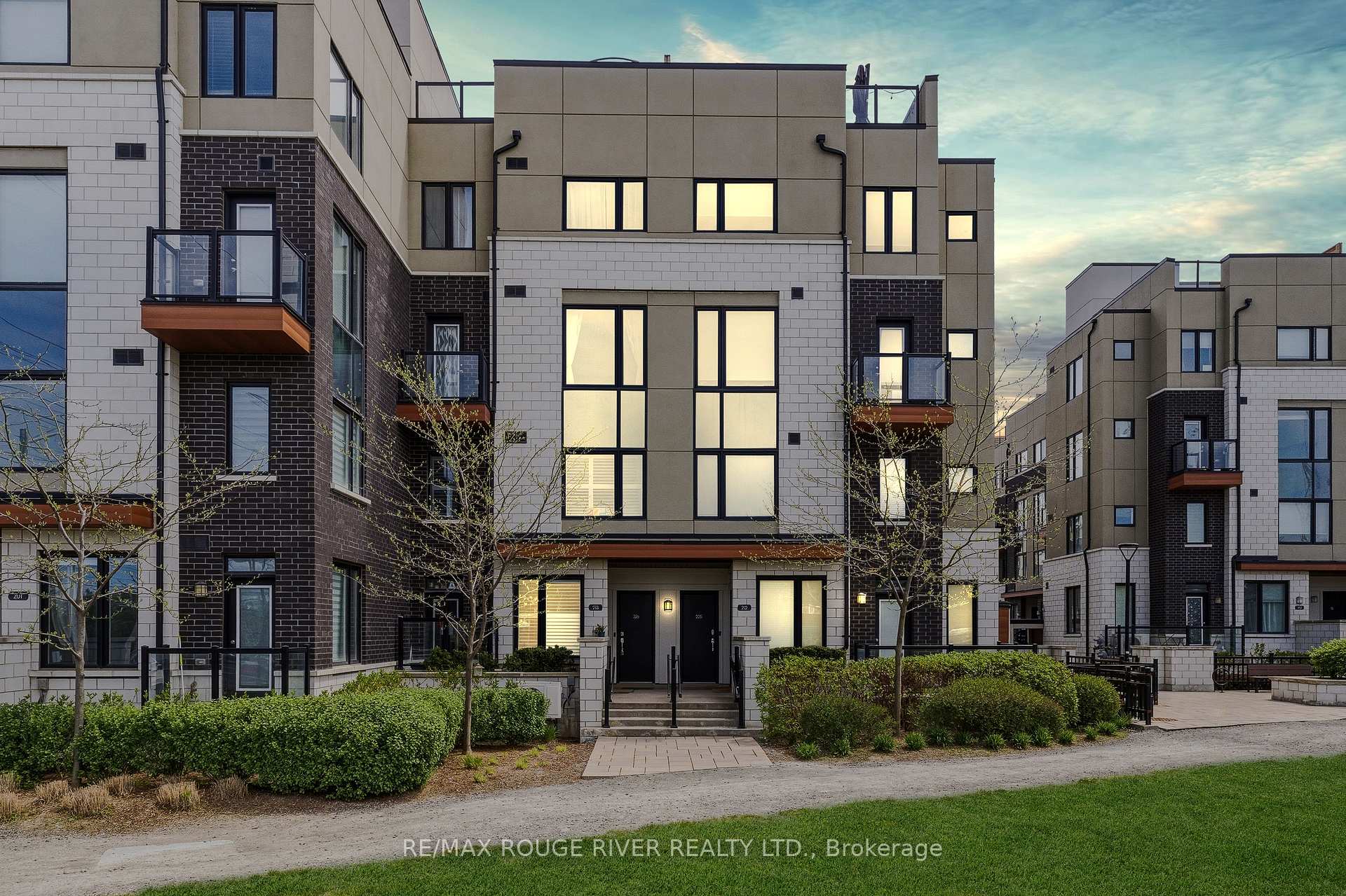 Front of Unit 226, 1555 Kingston Road