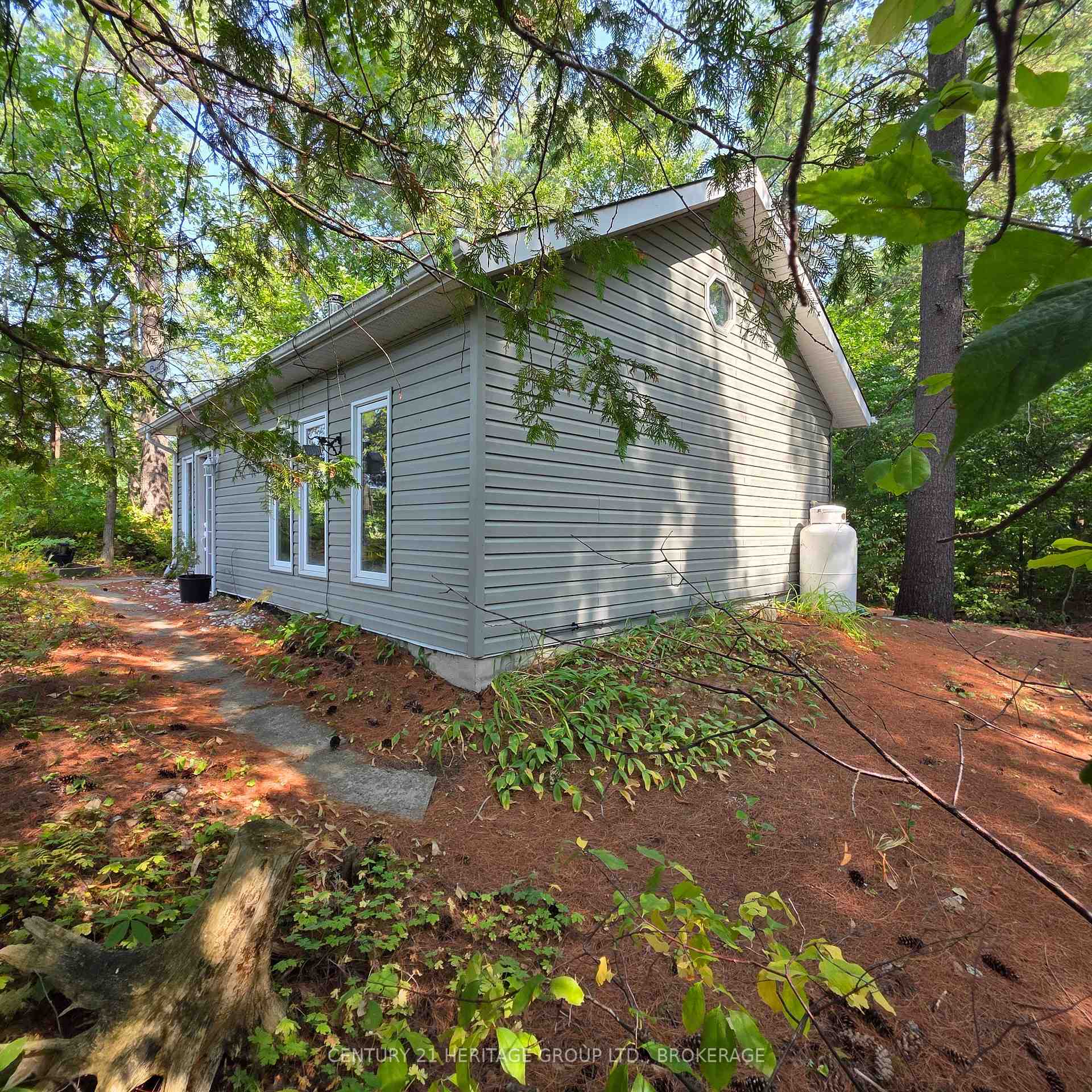 Photo of 1036A Twin Lake Lane