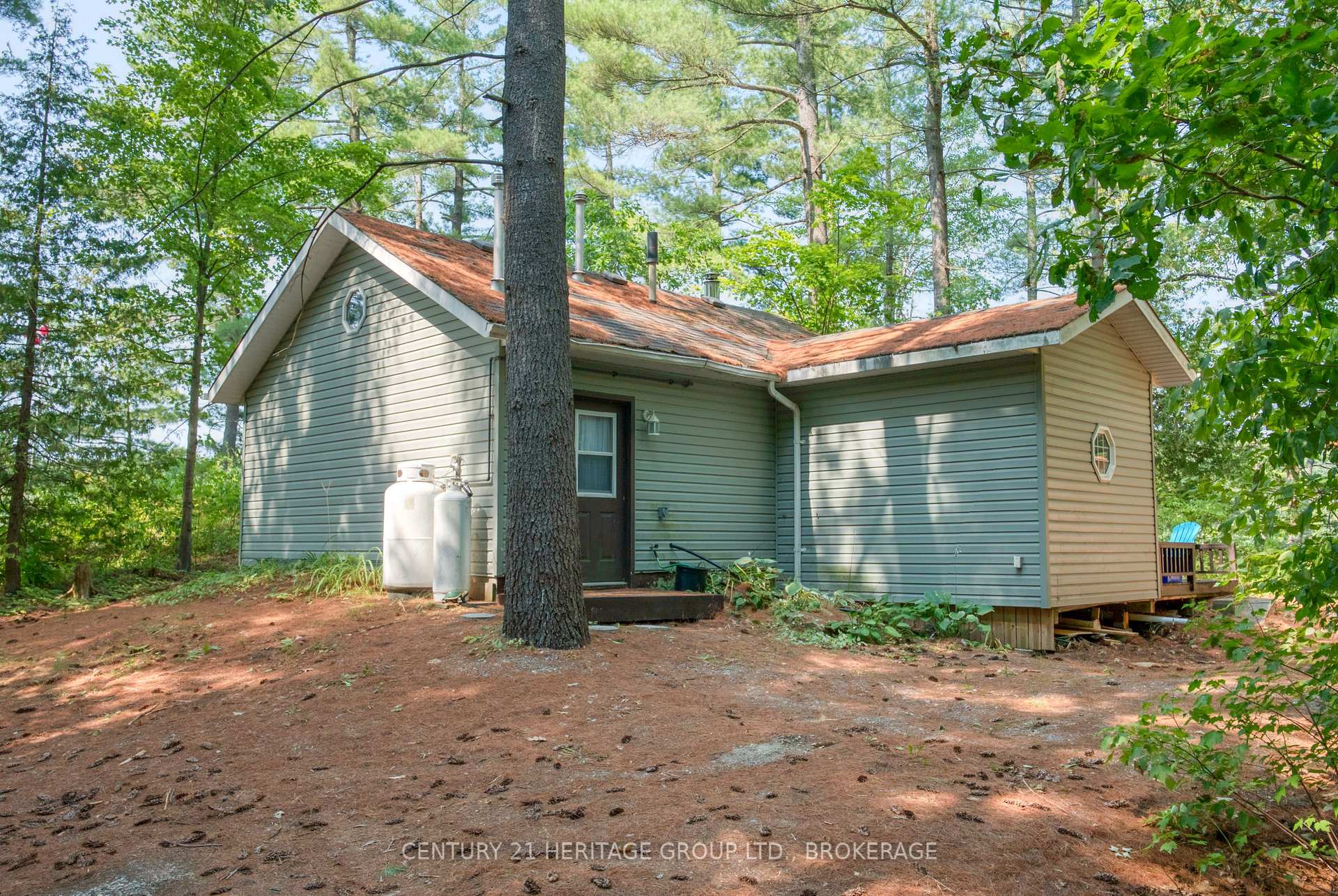 Photo 2 of 1036A Twin Lake Lane, Frontenac, Frontenac Centre — HOMEH