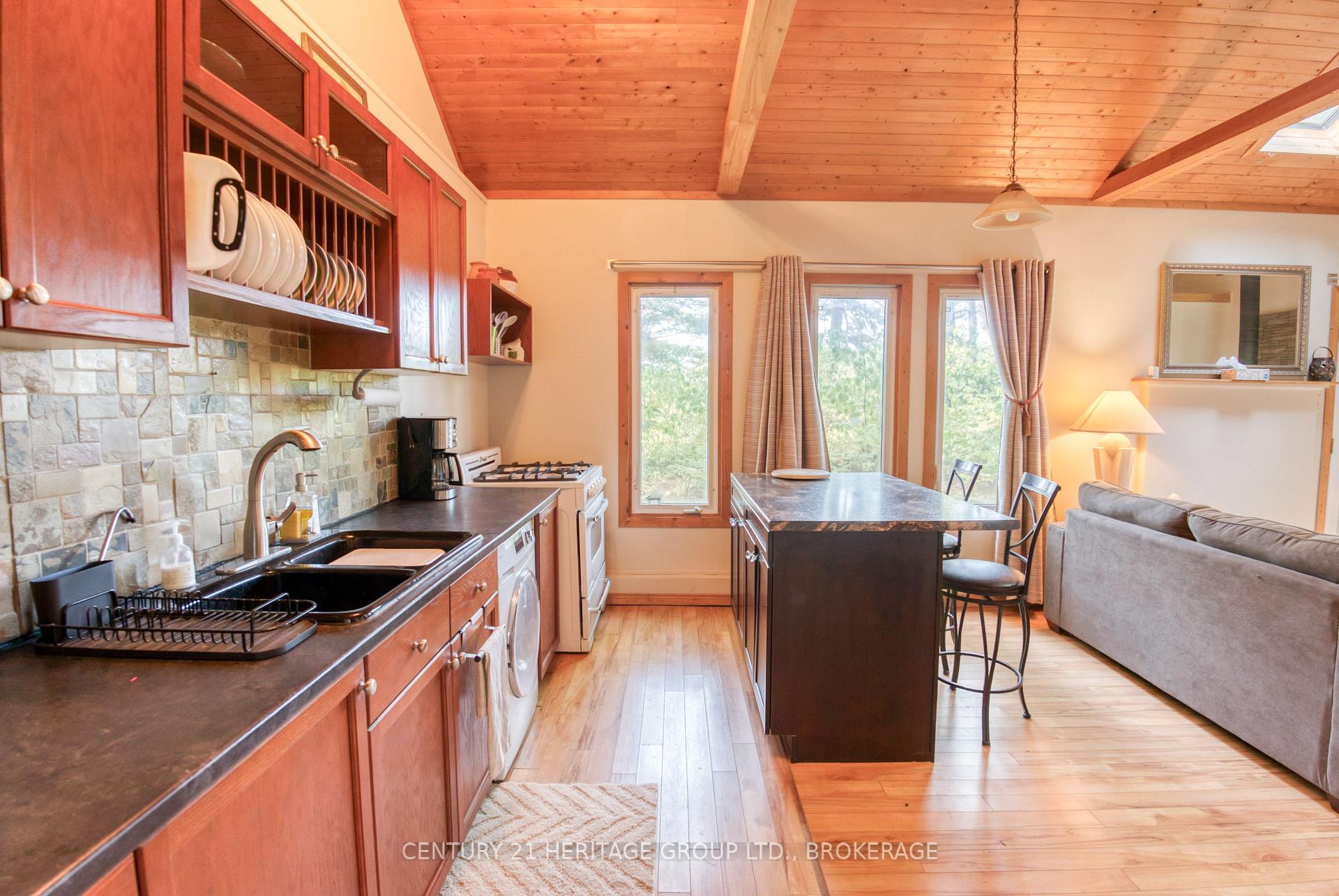 Photo 21 of 1036A Twin Lake Lane, Frontenac, Frontenac Centre — HOMEH