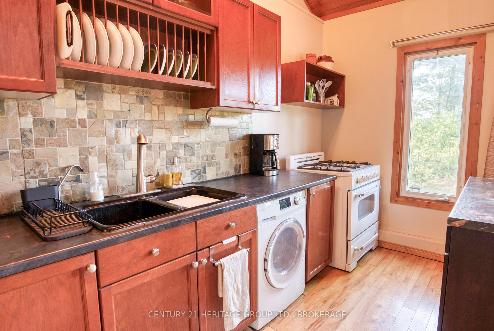 Photo 23 of 1036A Twin Lake Lane, Frontenac, Frontenac Centre — HOMEH