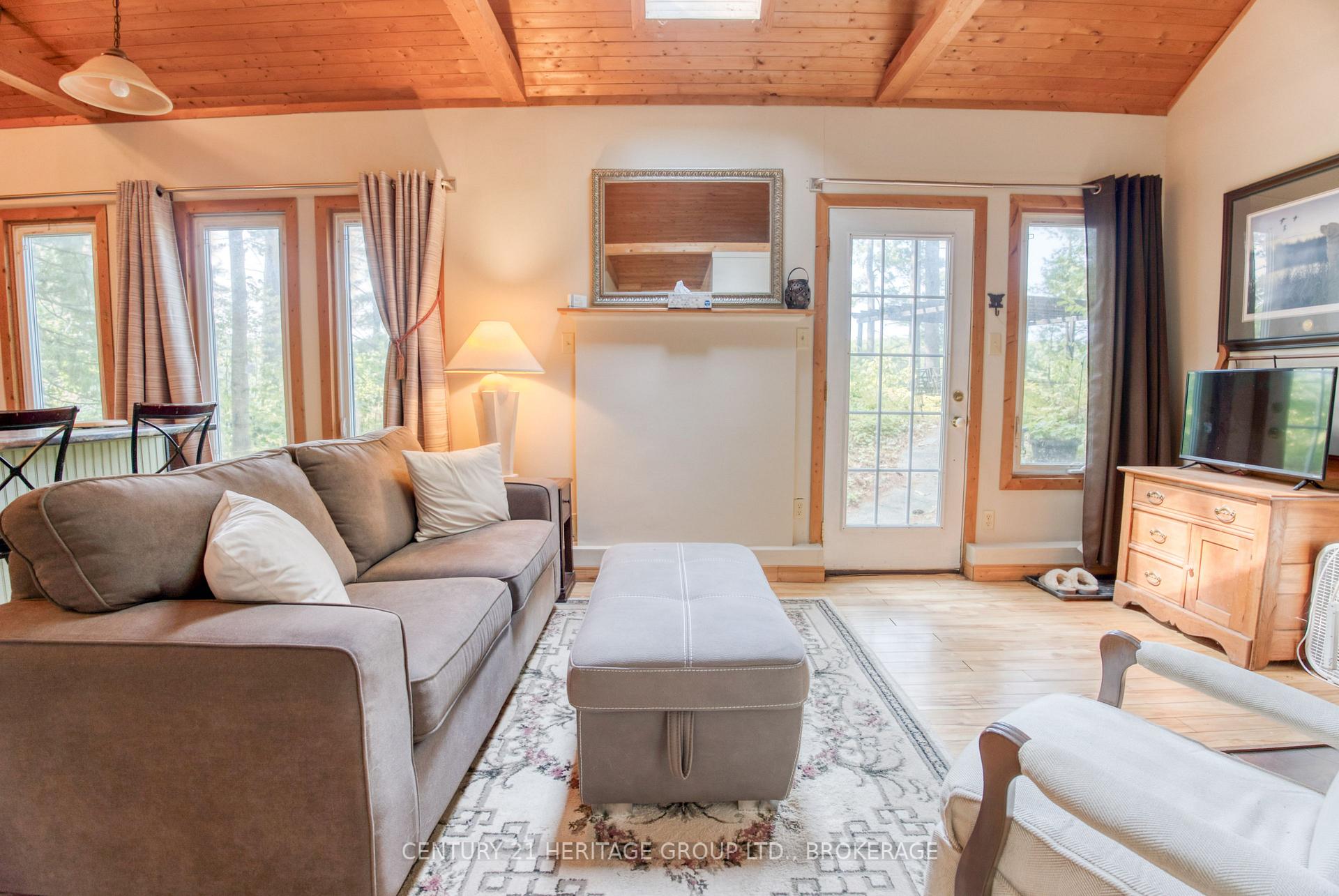 Photo 25 of 1036A Twin Lake Lane, Frontenac, Frontenac Centre — HOMEH