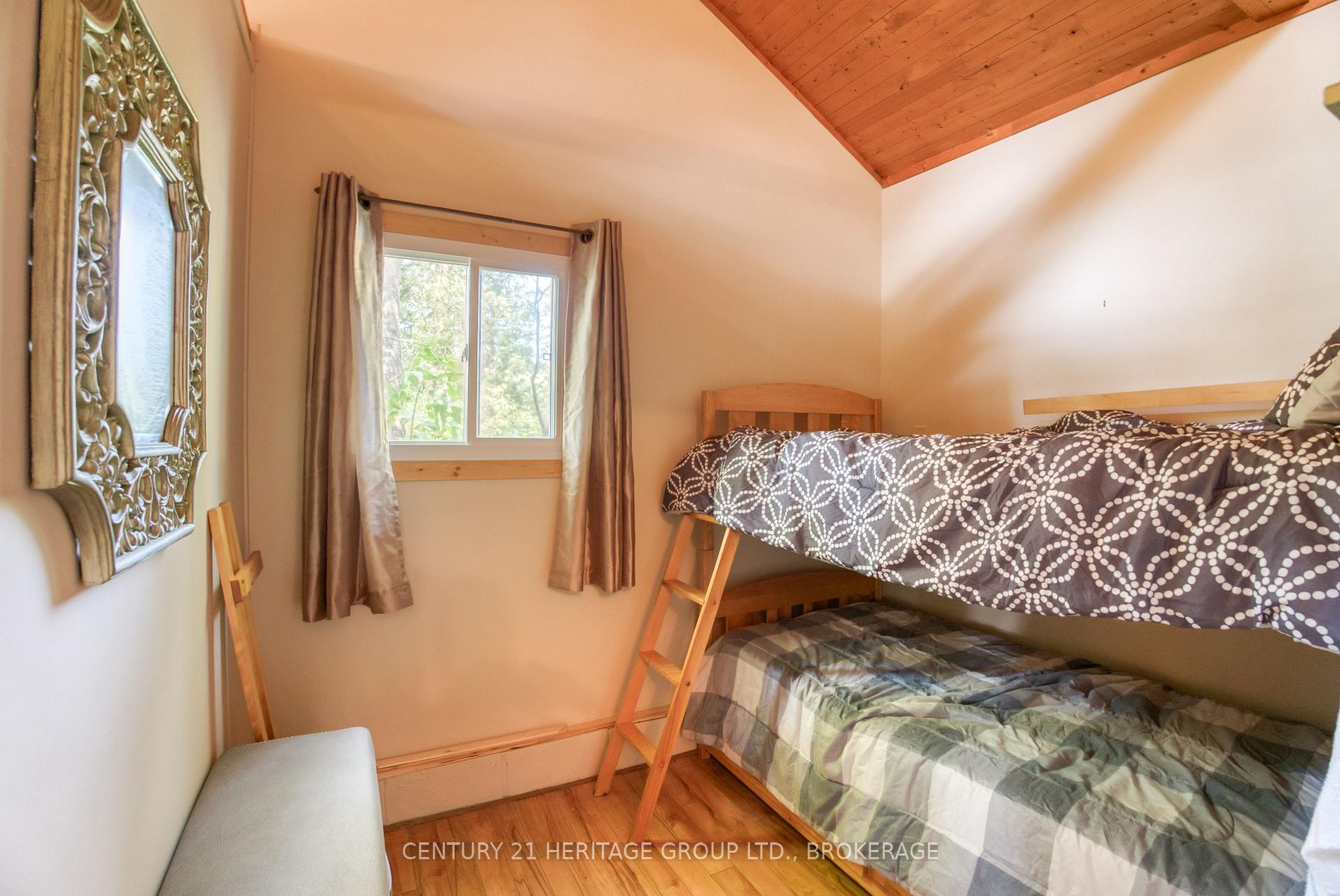 Photo 27 of 1036A Twin Lake Lane, Frontenac, Frontenac Centre — HOMEH