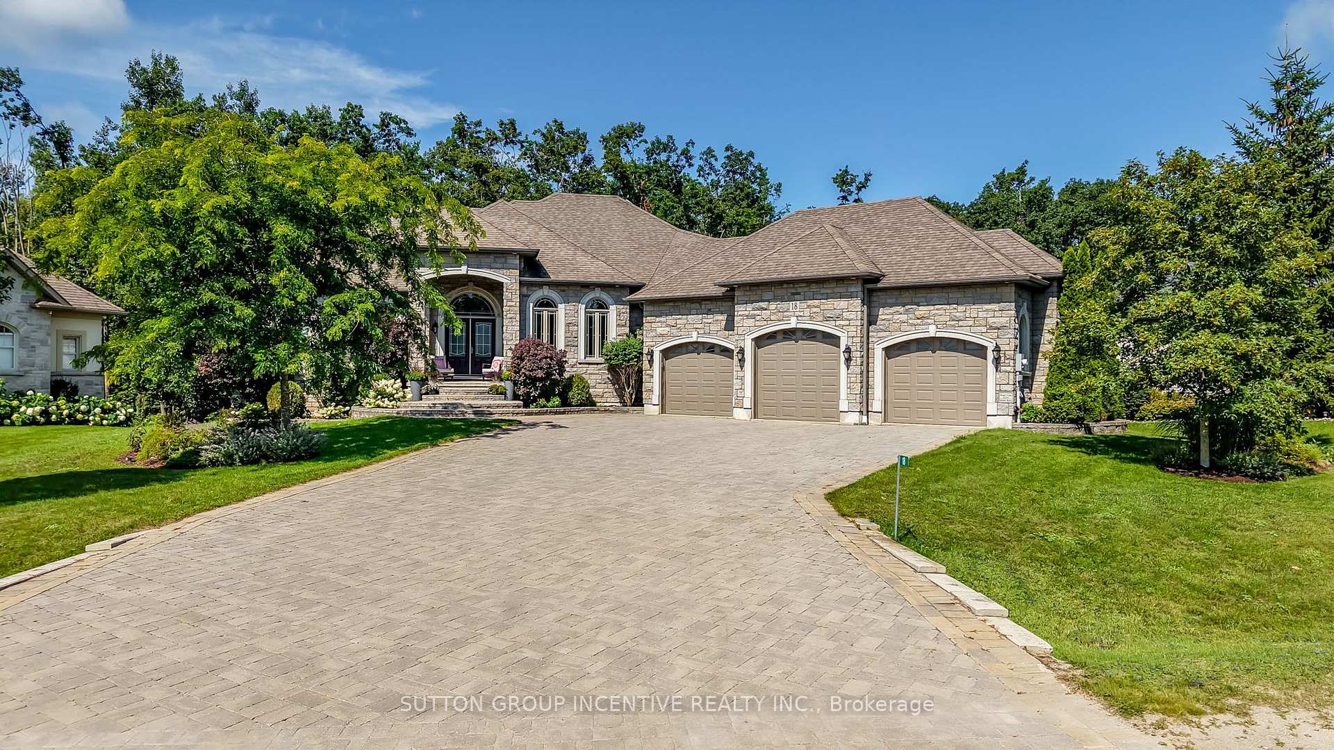 Photo of 18 Lloyd Cook Drive W