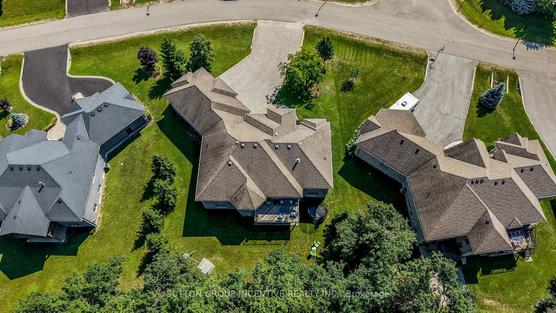 Photo 6 of 18 Lloyd Cook Drive W, Springwater, Snow Valley — HOMEH