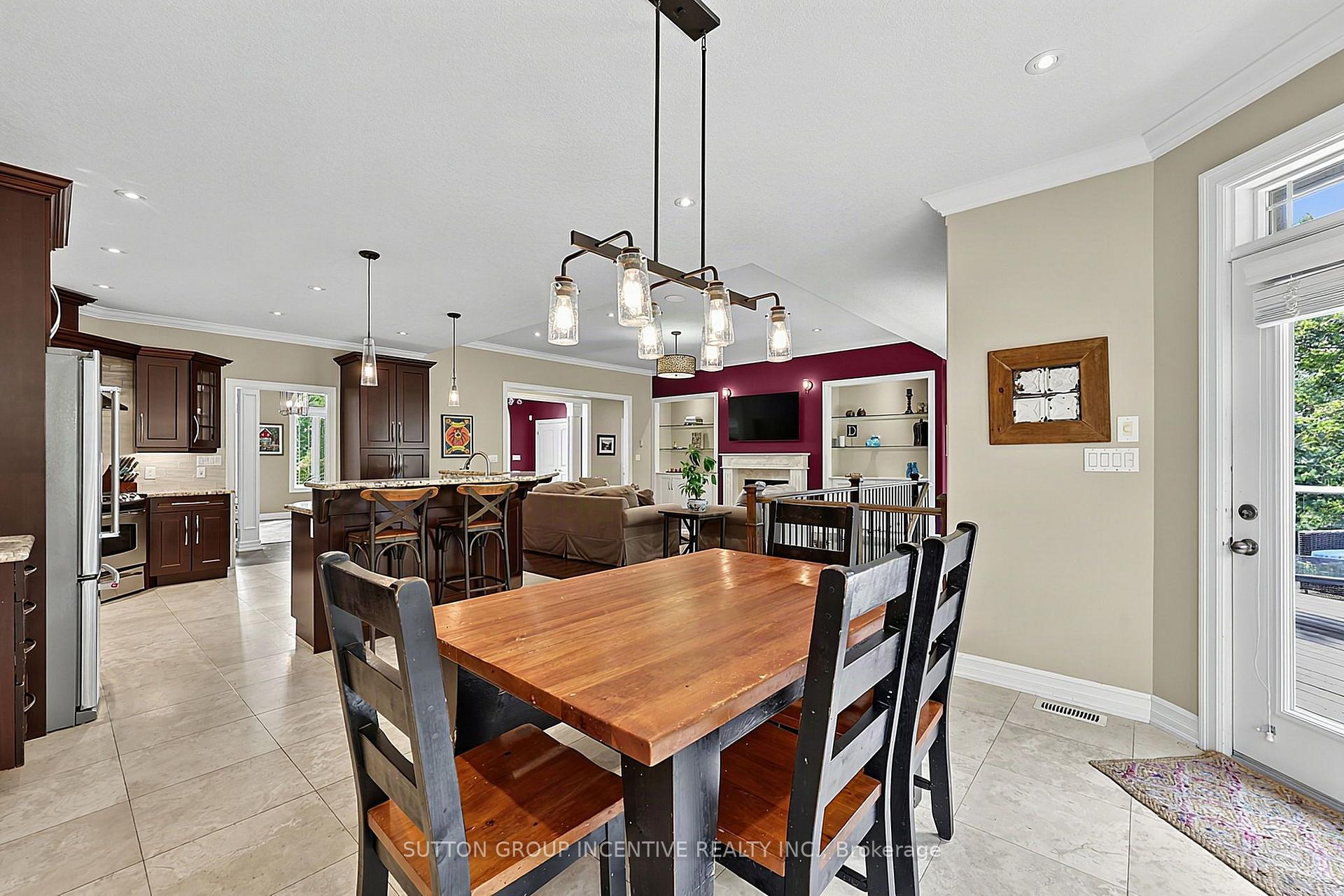 Photo 30 of 18 Lloyd Cook Drive W, Springwater, Snow Valley — HOMEH