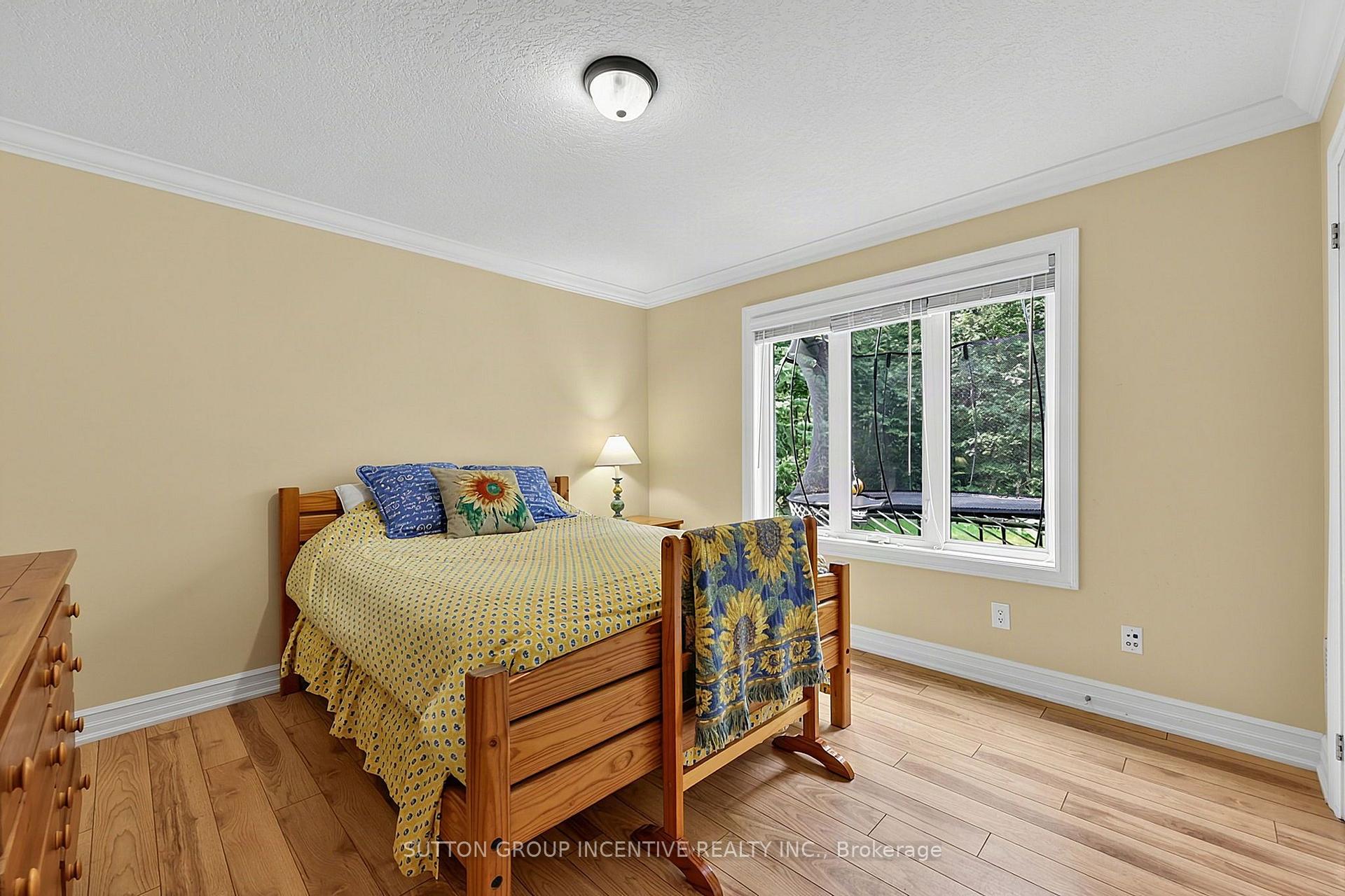 Photo 45 of 18 Lloyd Cook Drive W, Springwater, Snow Valley — HOMEH