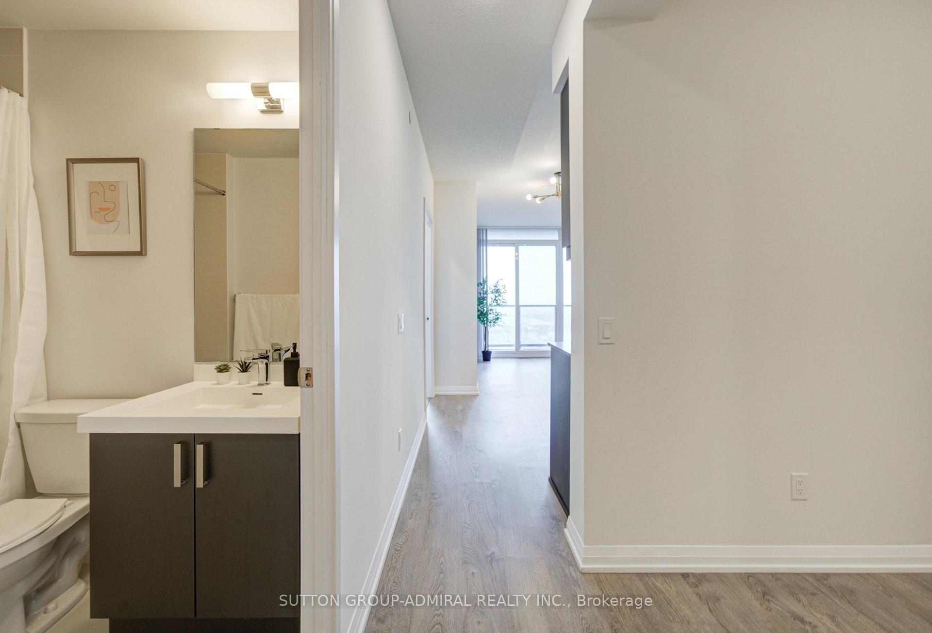 Photo 2 of Unit 1716, 7895 Jane Street, Vaughan, Concord — HOMEH