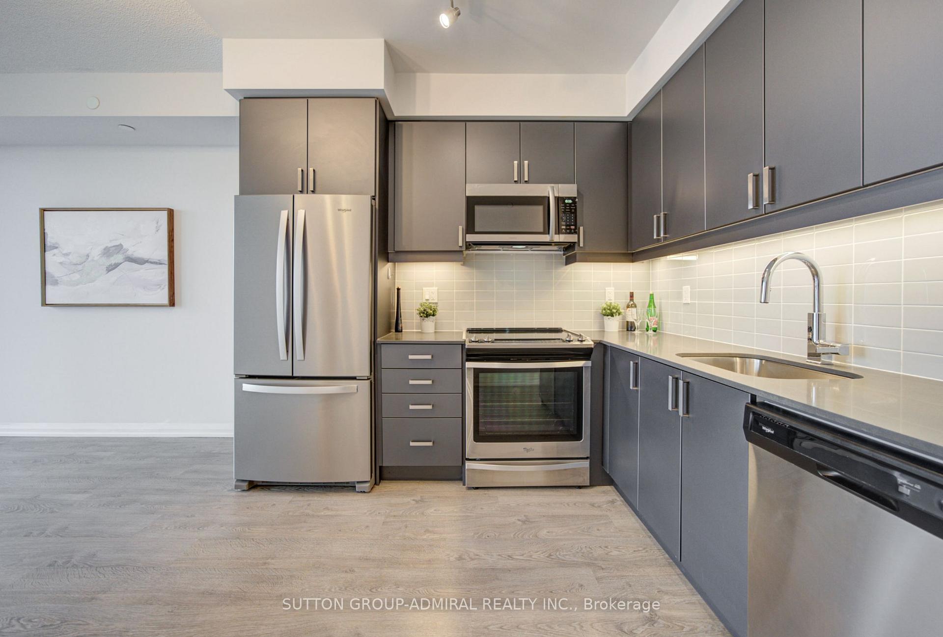 Photo 9 of Unit 1716, 7895 Jane Street, Vaughan, Concord — HOMEH