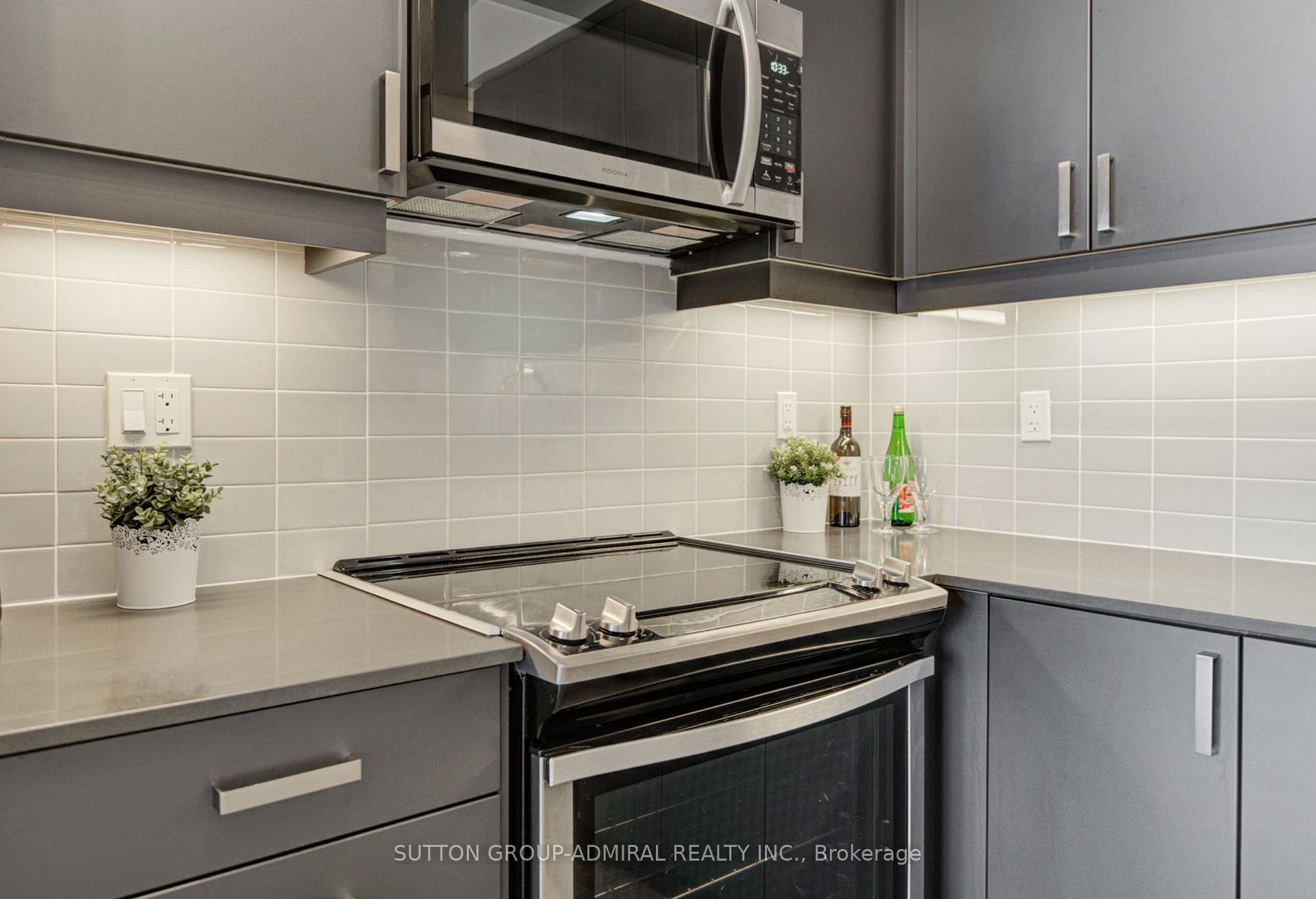 Photo 13 of Unit 1716, 7895 Jane Street, Vaughan, Concord — HOMEH