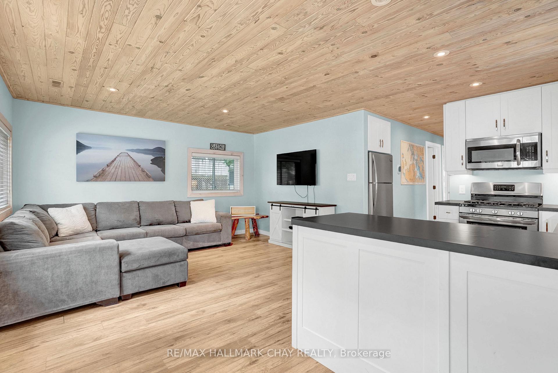 Photo 14 of 375 Robins Point Road, Tay, Victoria Harbour — HOMEH
