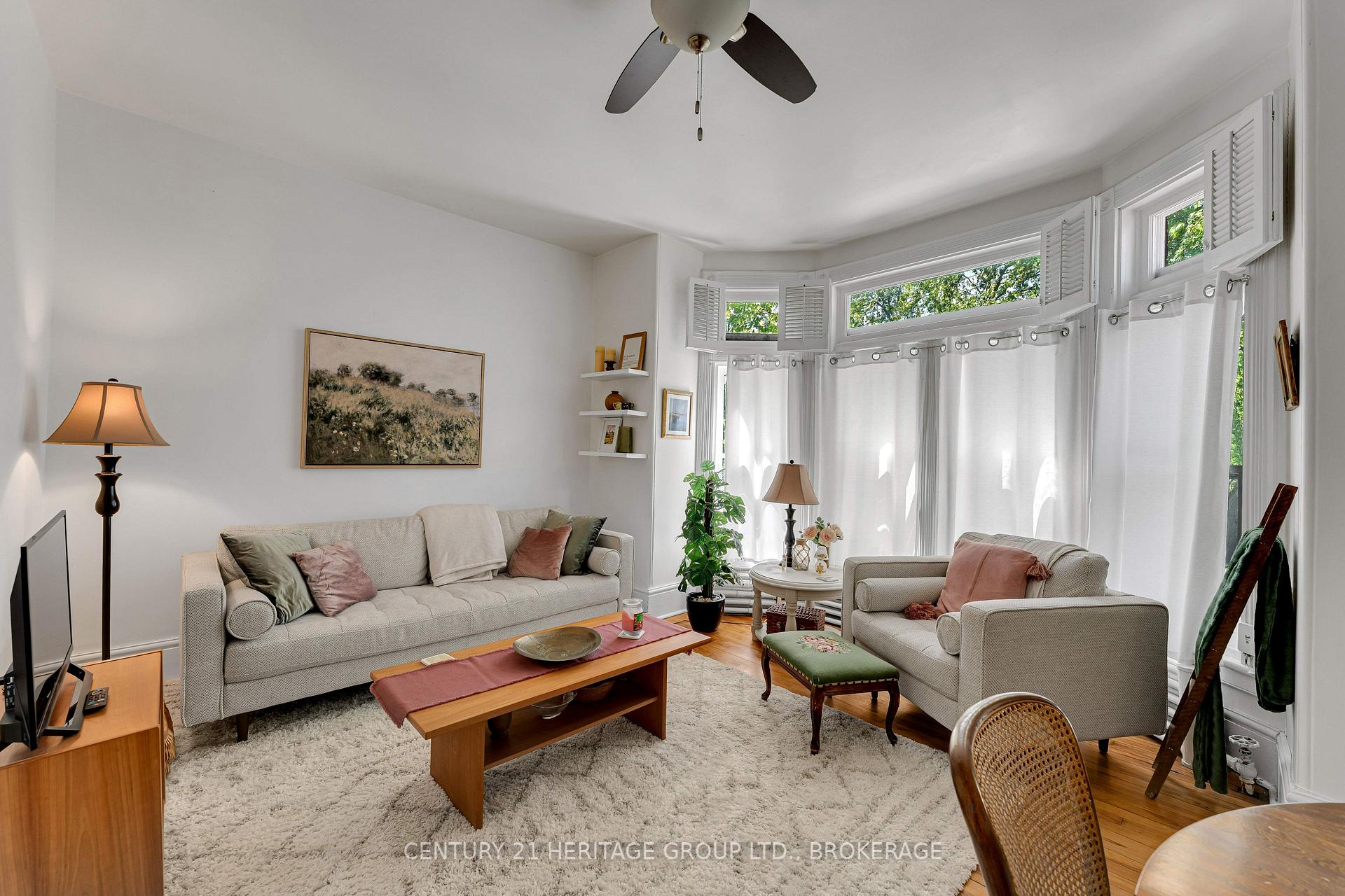 Photo 35 of 25 Colborne Street, Kingston, East of Sir John A. Blvd — HOMEH