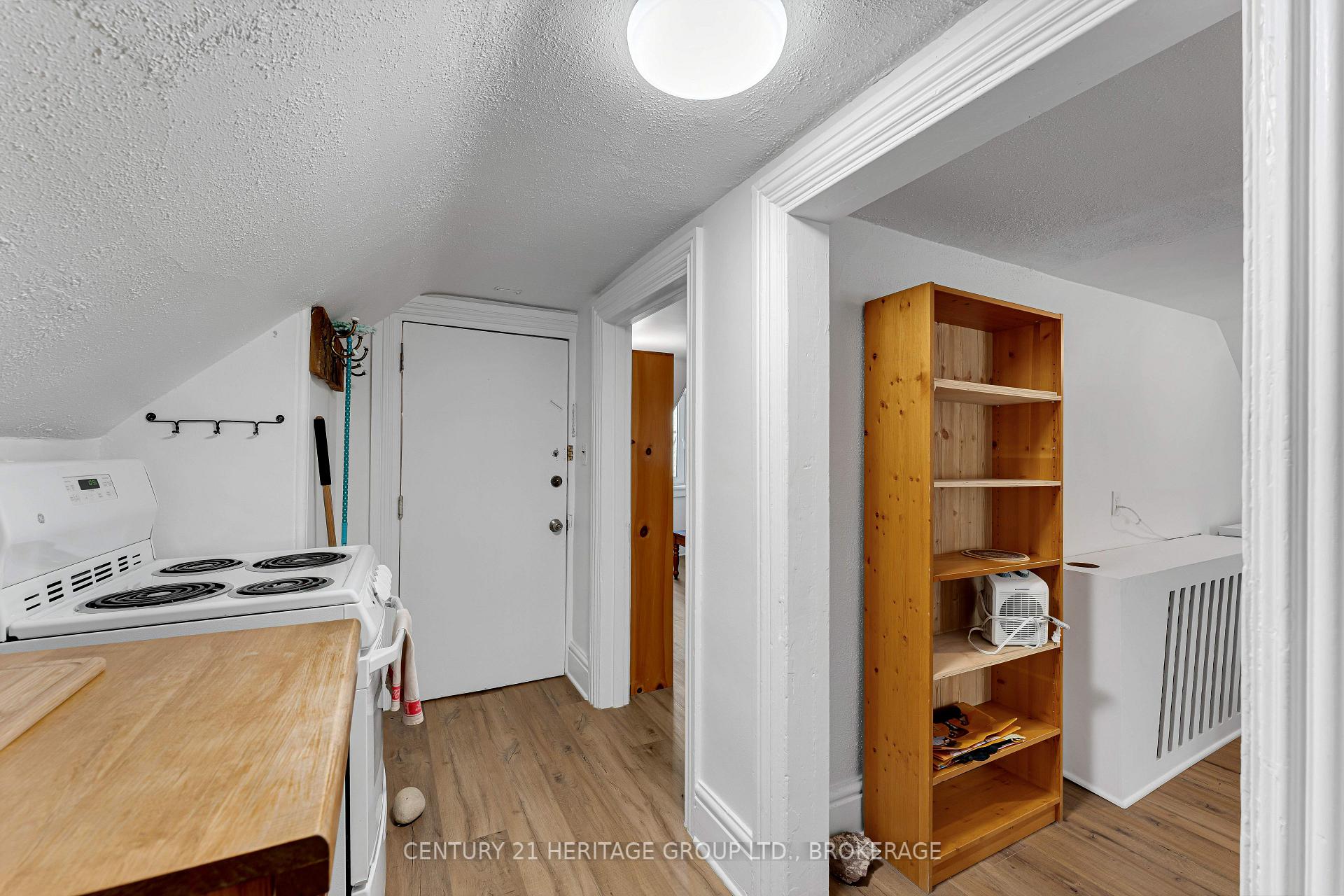 Photo 46 of 25 Colborne Street, Kingston, East of Sir John A. Blvd — HOMEH