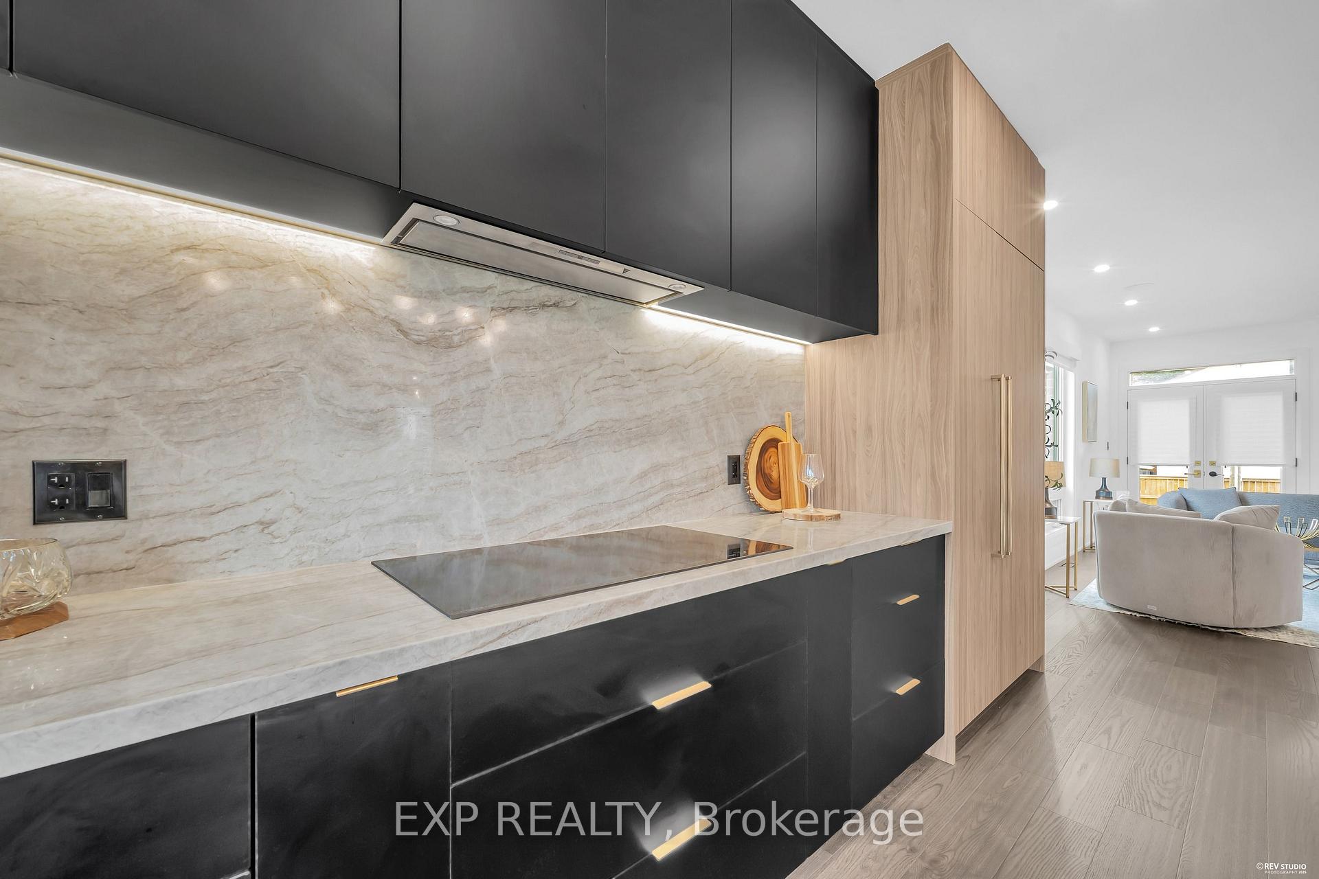 Photo 9 of 19 Burcher Road, Ajax, South East — HOMEH