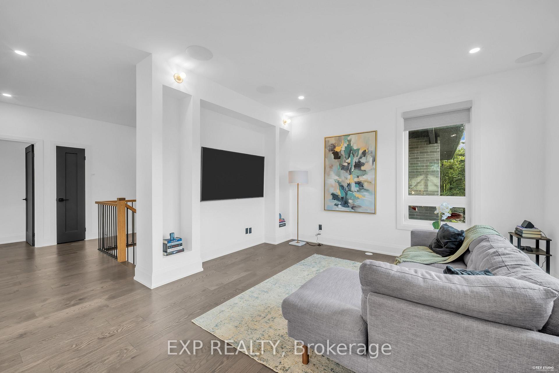 Photo 30 of 19 Burcher Road, Ajax, South East — HOMEH
