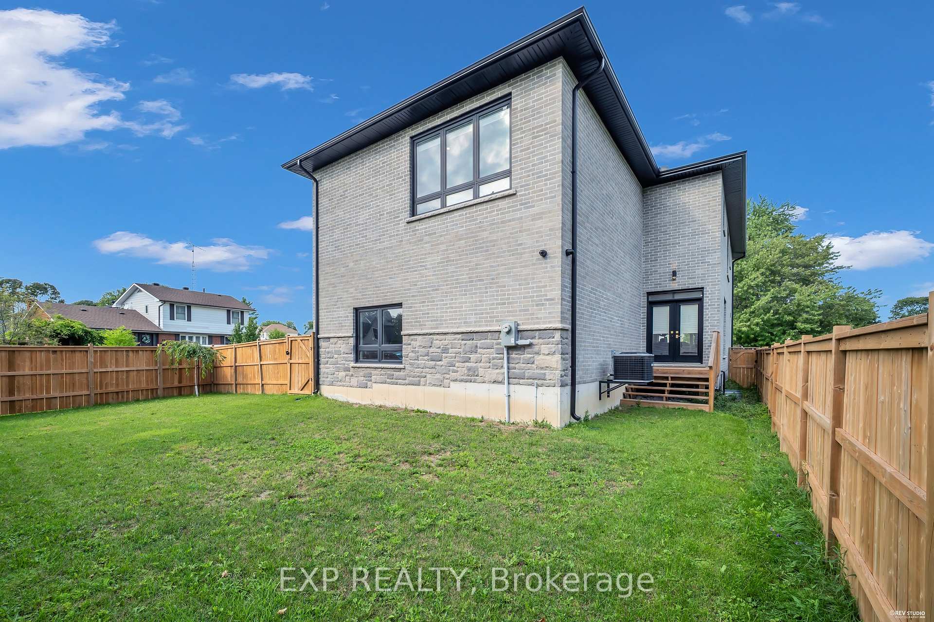 Photo 50 of 19 Burcher Road, Ajax, South East — HOMEH