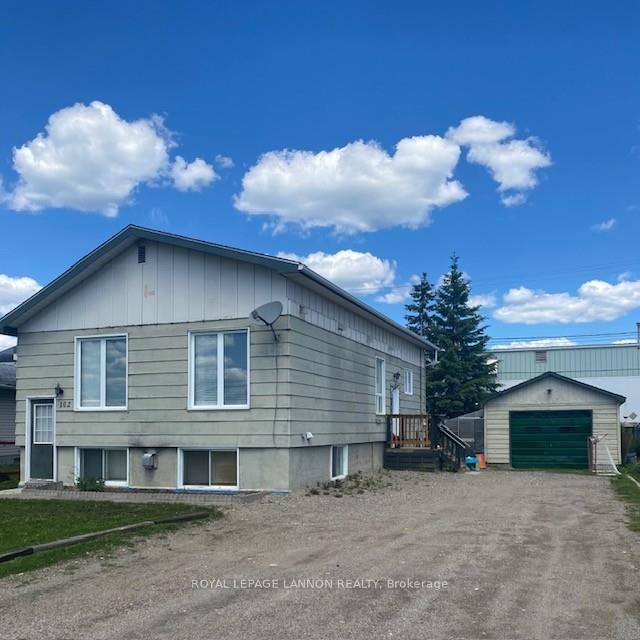 Photo of 102 Nishnabe Miikena Road