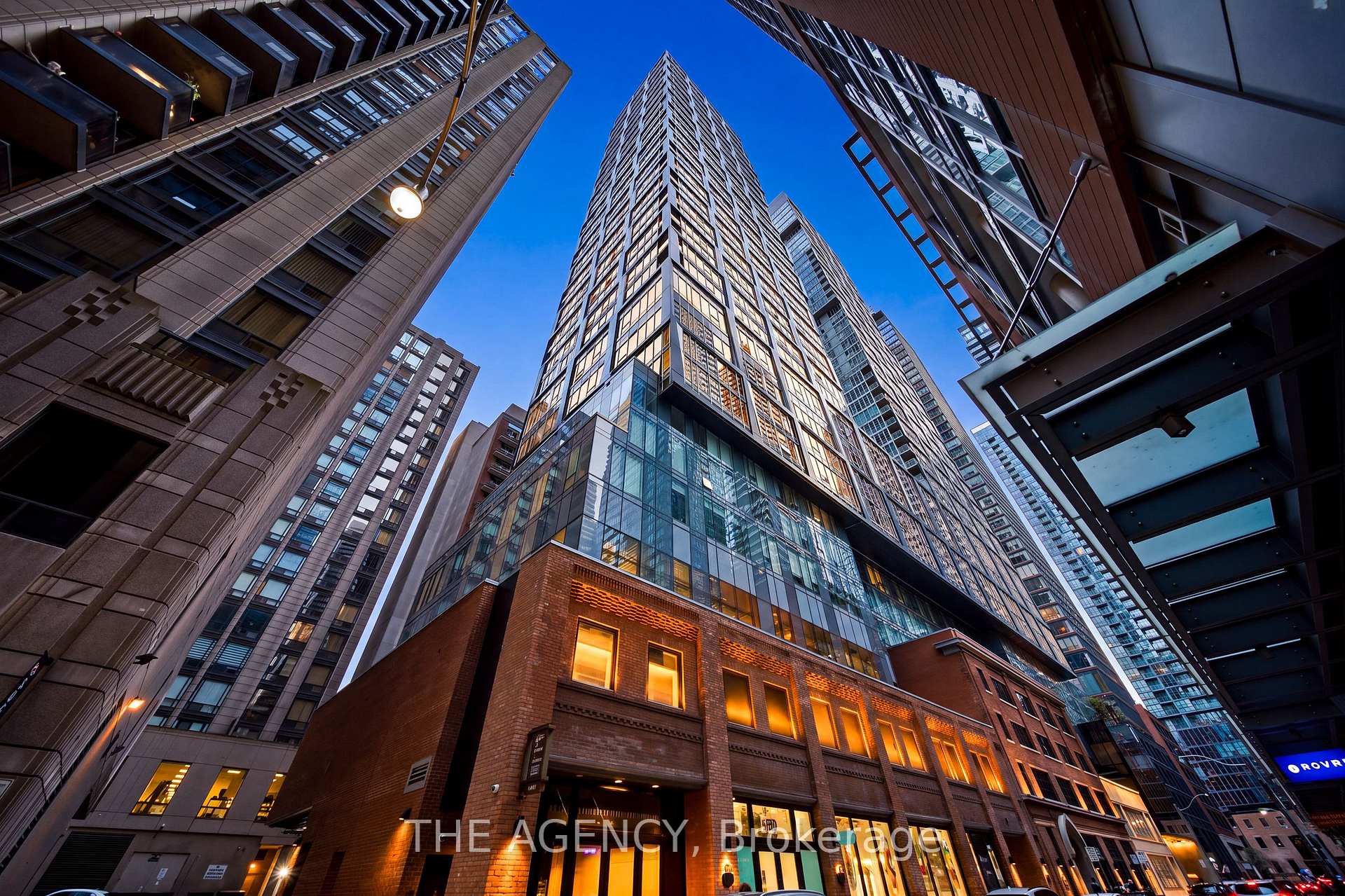 Photo 2 of Unit 2908, 15 Mercer Street, Toronto, Waterfront Communities — HOMEH