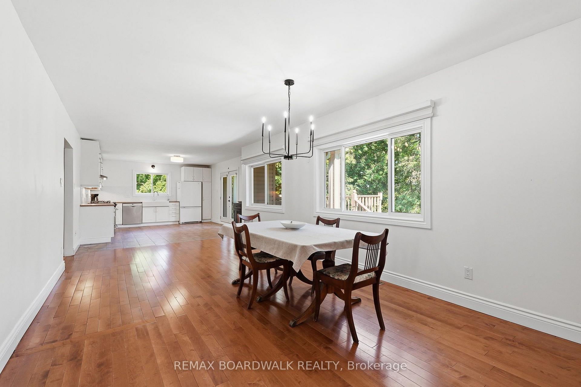 Photo 5 of 1110 Dunning Road, Ottawa, Cumberland Ridge — HOMEH