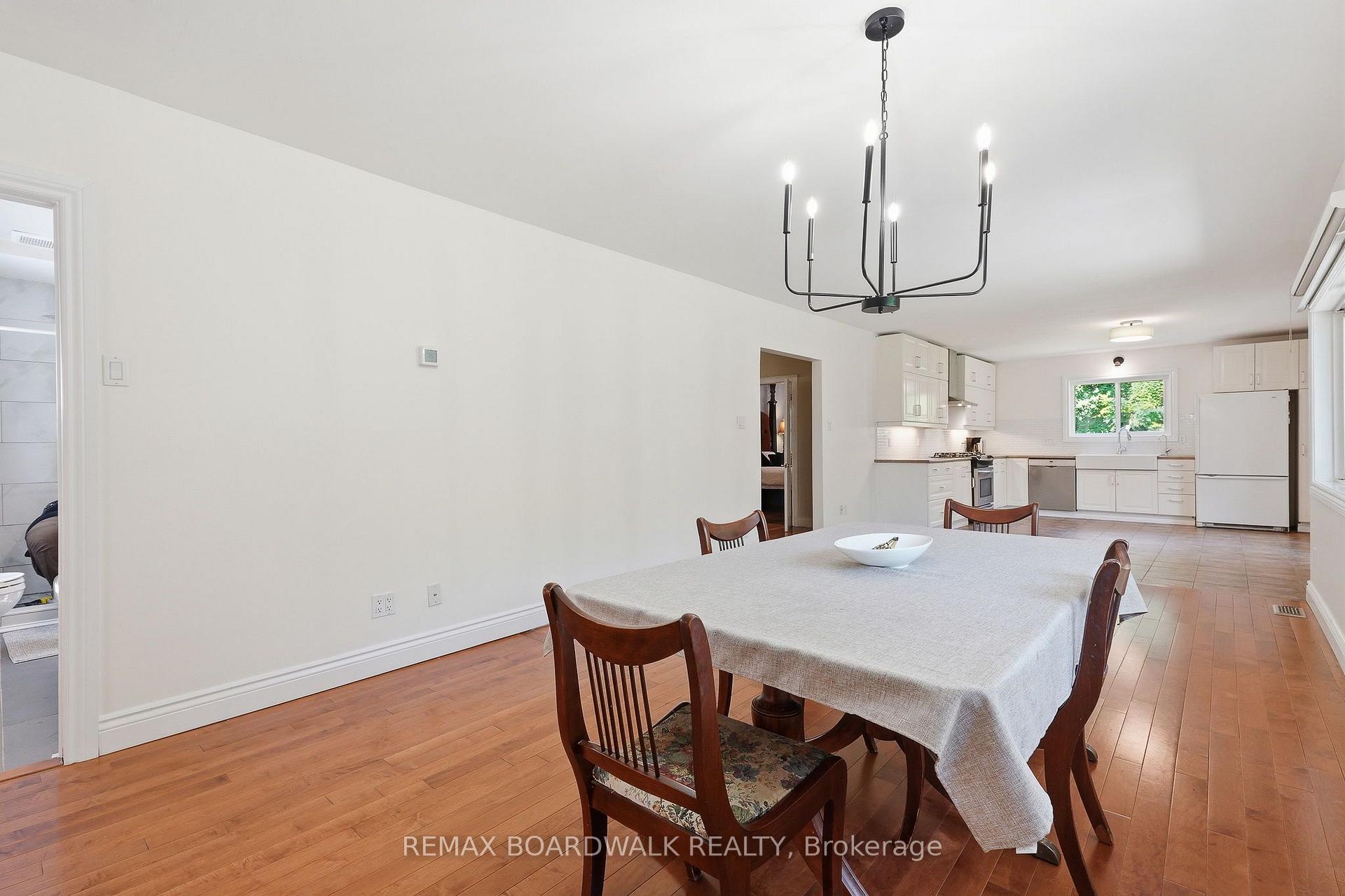 Photo 6 of 1110 Dunning Road, Ottawa, Cumberland Ridge — HOMEH