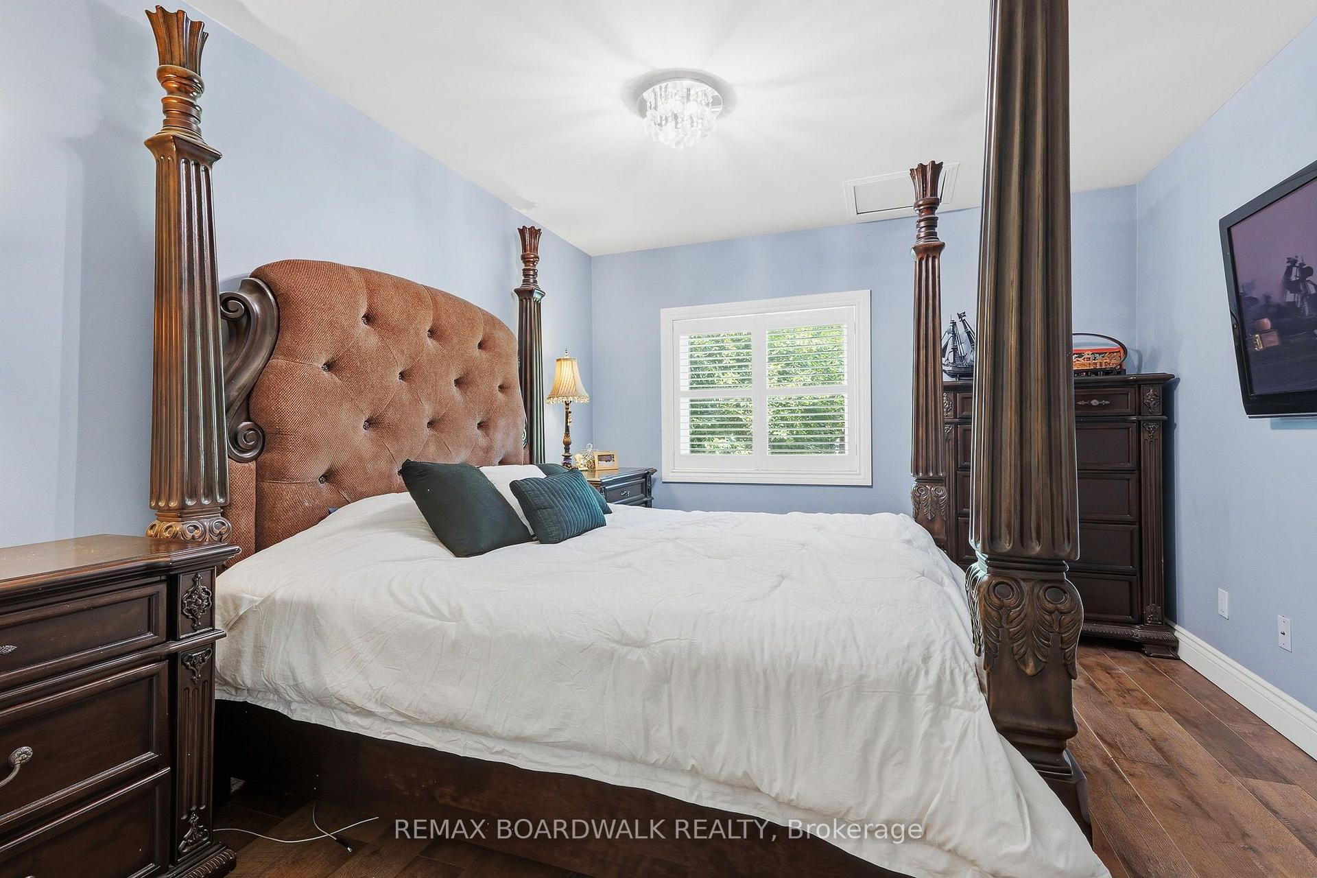 Photo 16 of 1110 Dunning Road, Ottawa, Cumberland Ridge — HOMEH