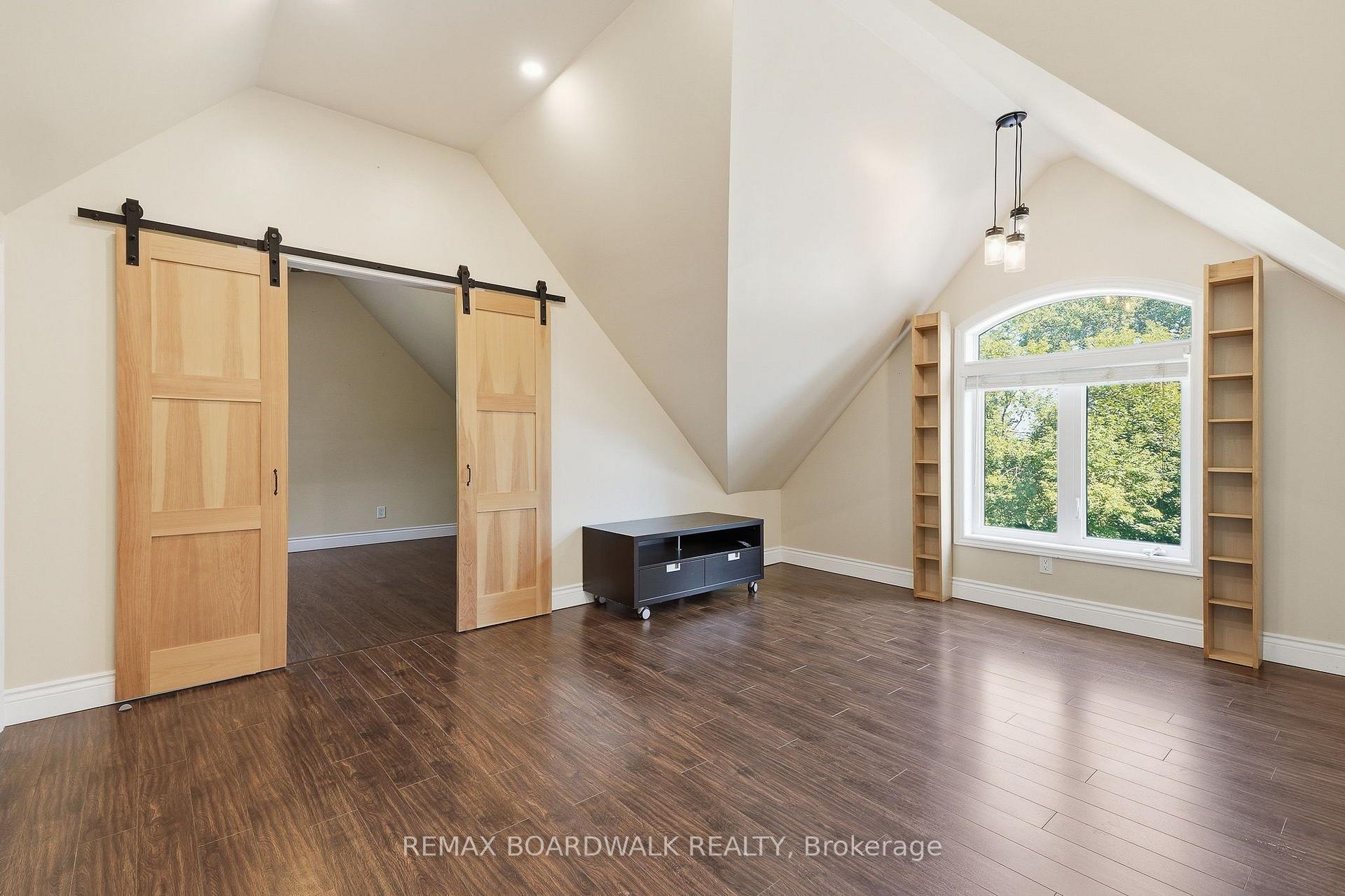 Photo 30 of 1110 Dunning Road, Ottawa, Cumberland Ridge — HOMEH