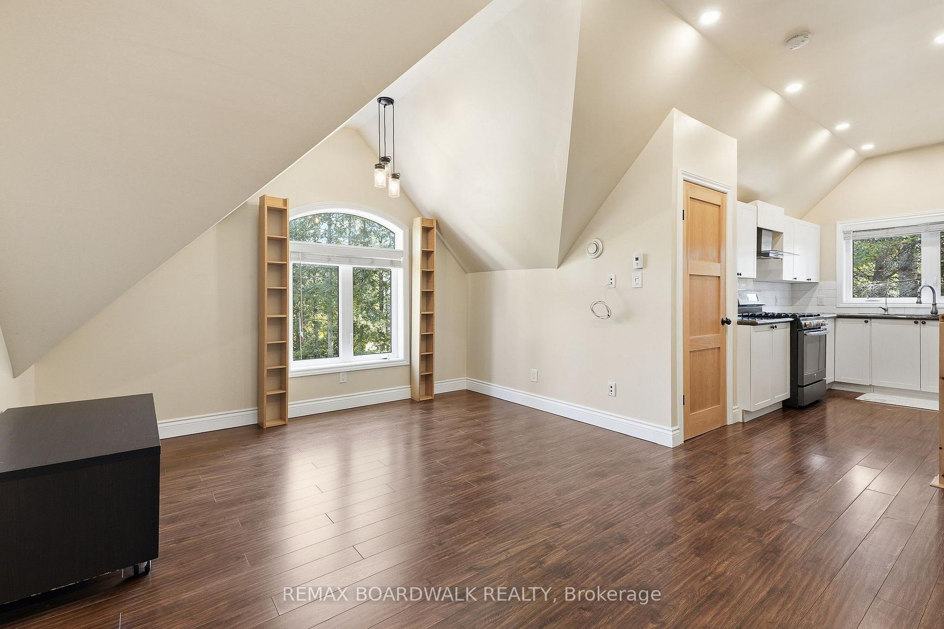 Photo 31 of 1110 Dunning Road, Ottawa, Cumberland Ridge — HOMEH