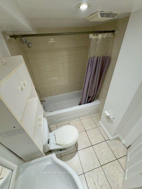 Photo 35 of Unit 3-Bsmt, 970 Avenue Road, Toronto, Forest Hill South — HOMEH