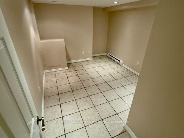 Photo 36 of Unit 3-Bsmt, 970 Avenue Road, Toronto, Forest Hill South — HOMEH