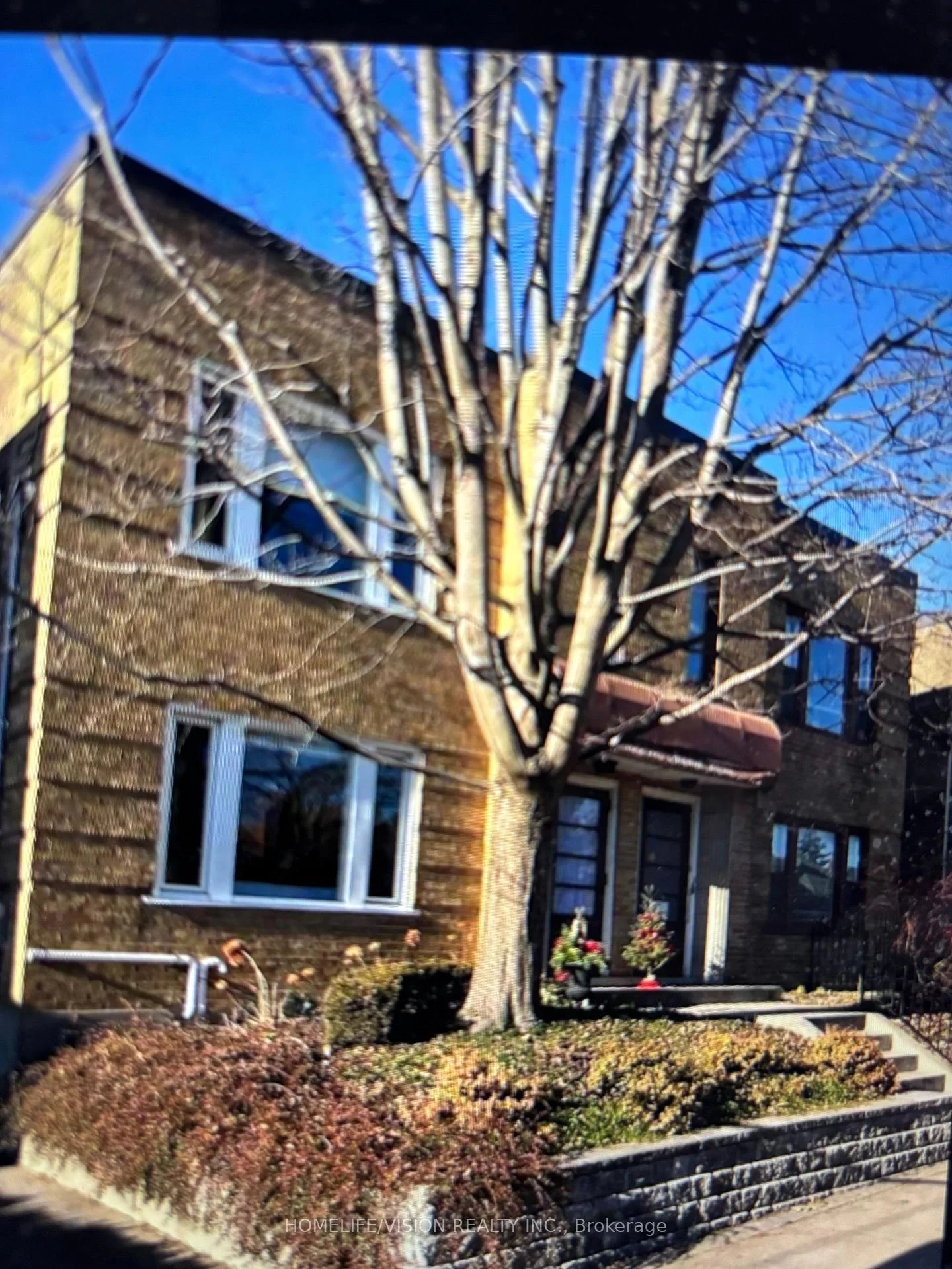 Photo 3 of Unit 3-Bsmt, 970 Avenue Road, Toronto, Forest Hill South — HOMEH