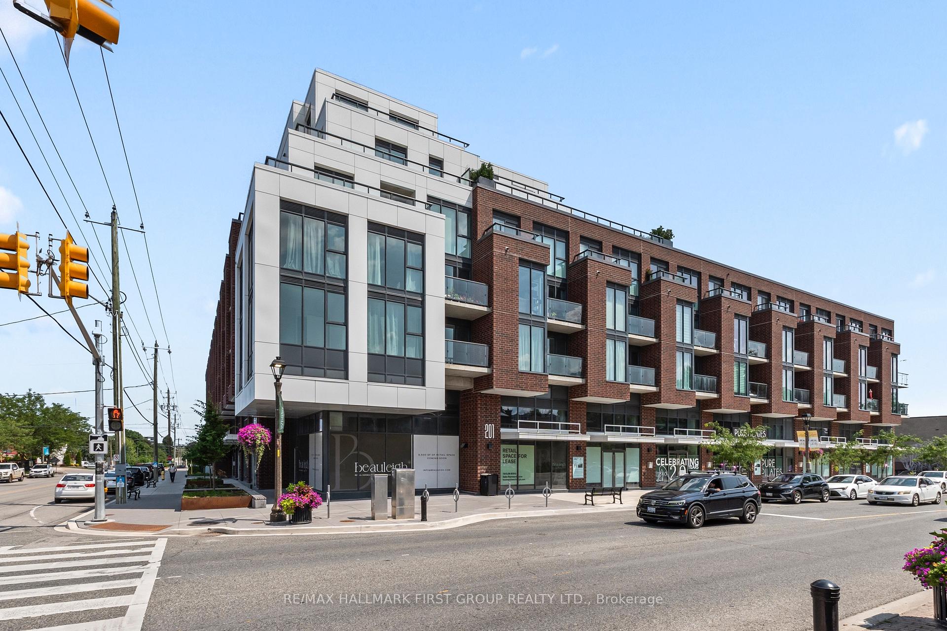 Front of Unit 427, 201 Brock Street S